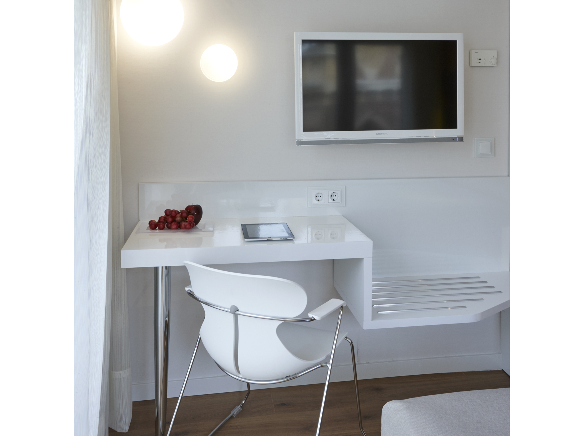 Double or Twin Standard