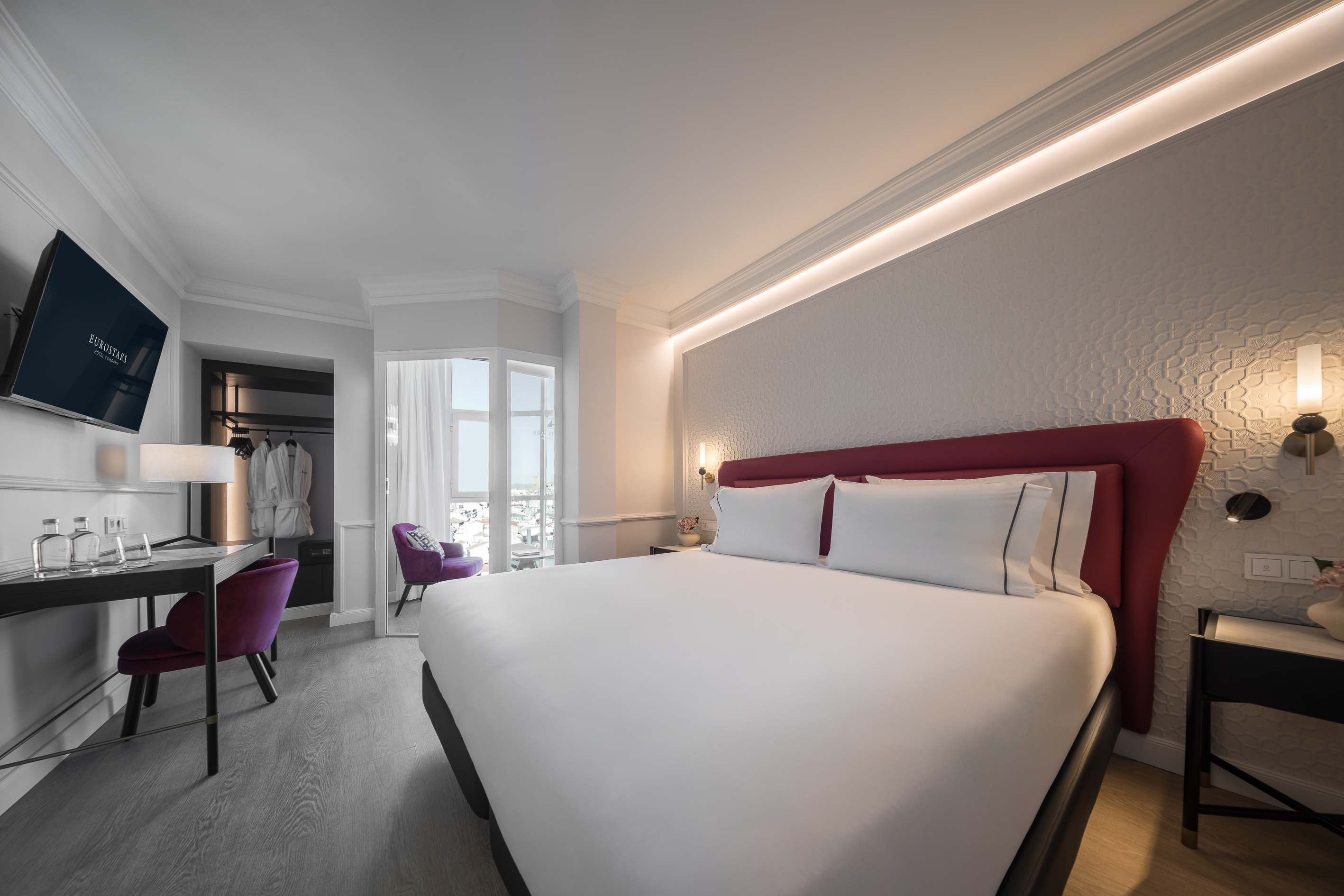 Junior Suite with Views