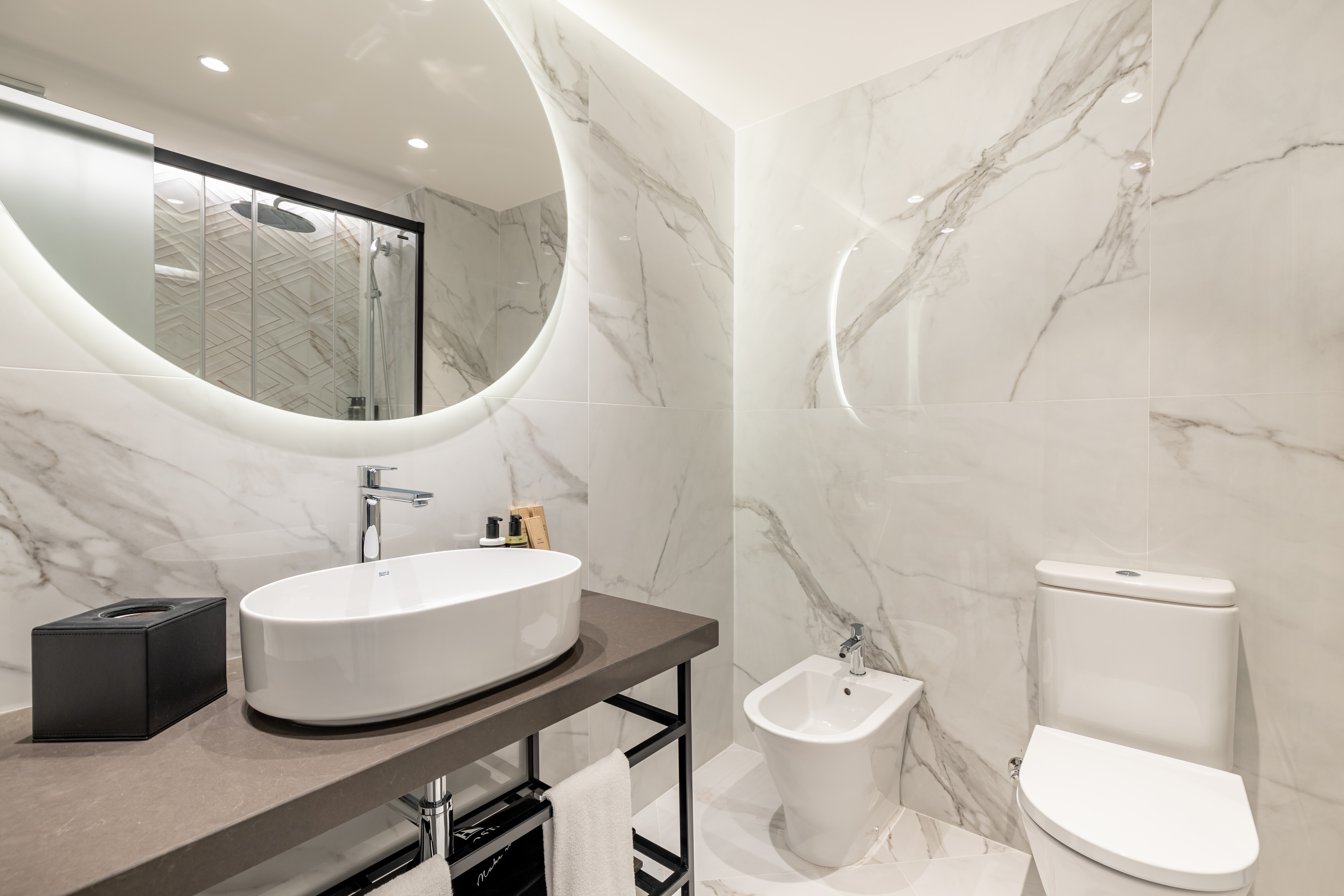 Double or Twin Standard