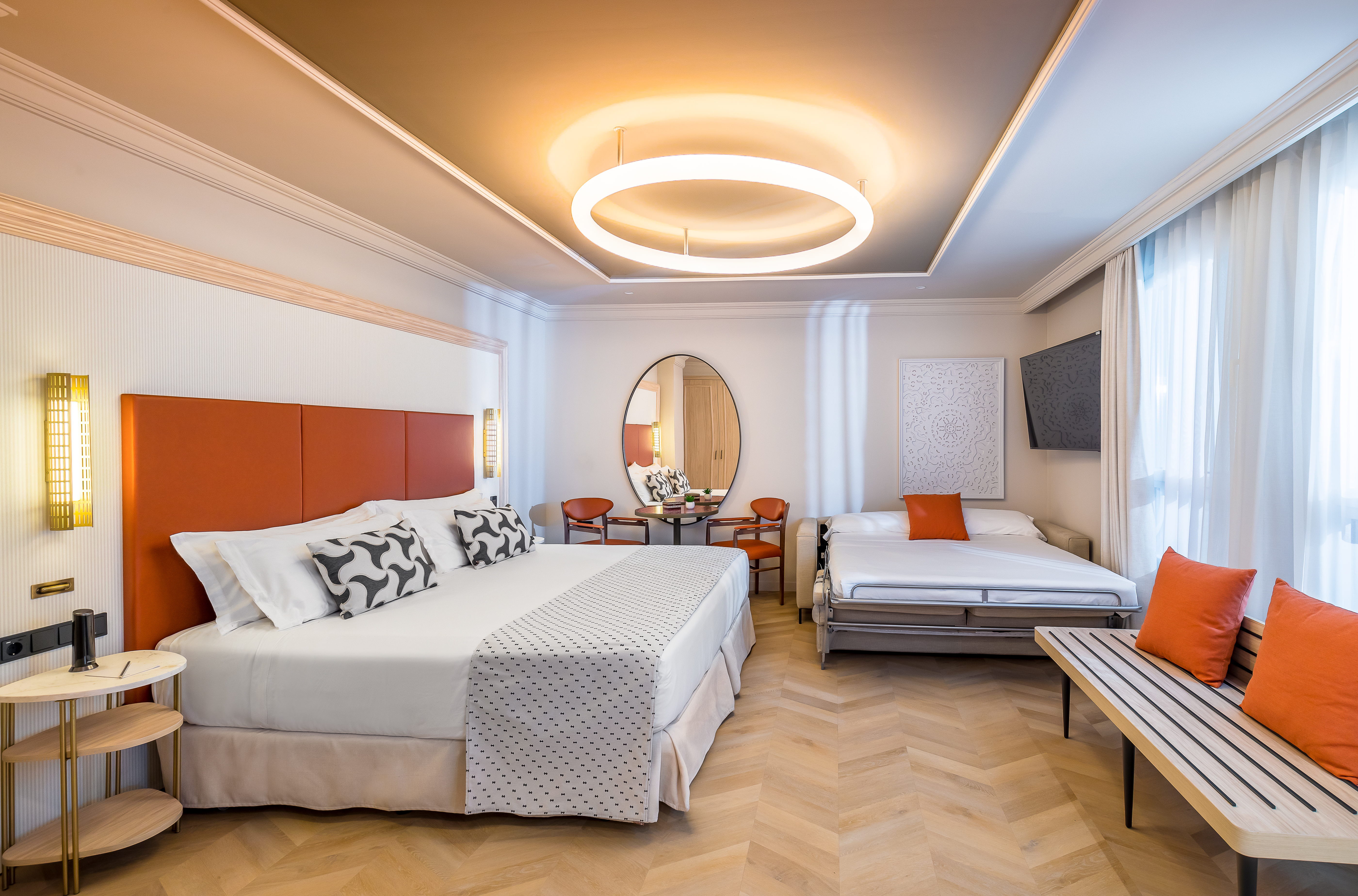 Family Room Capacity 4