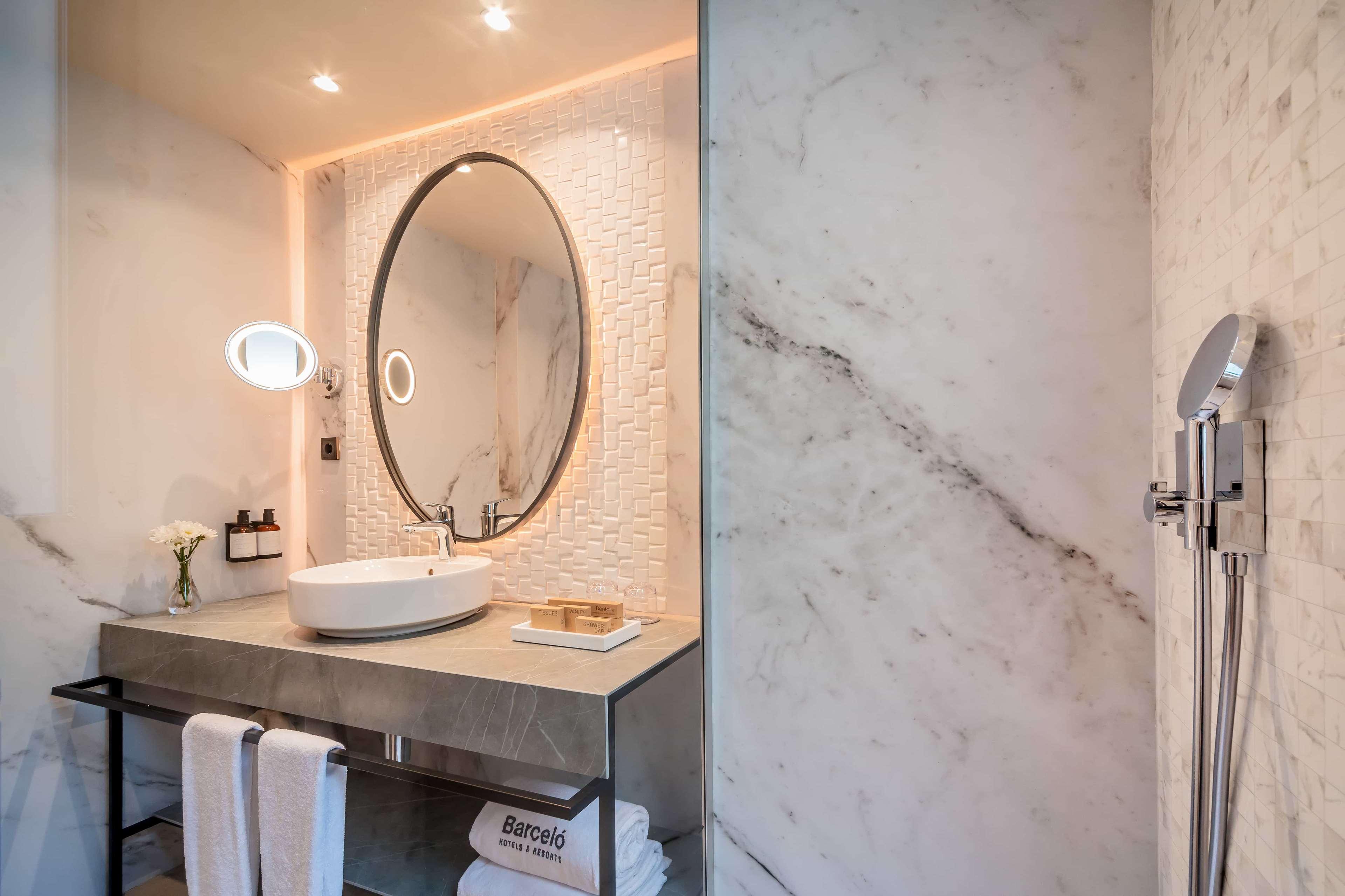 Family Room Connecting Room