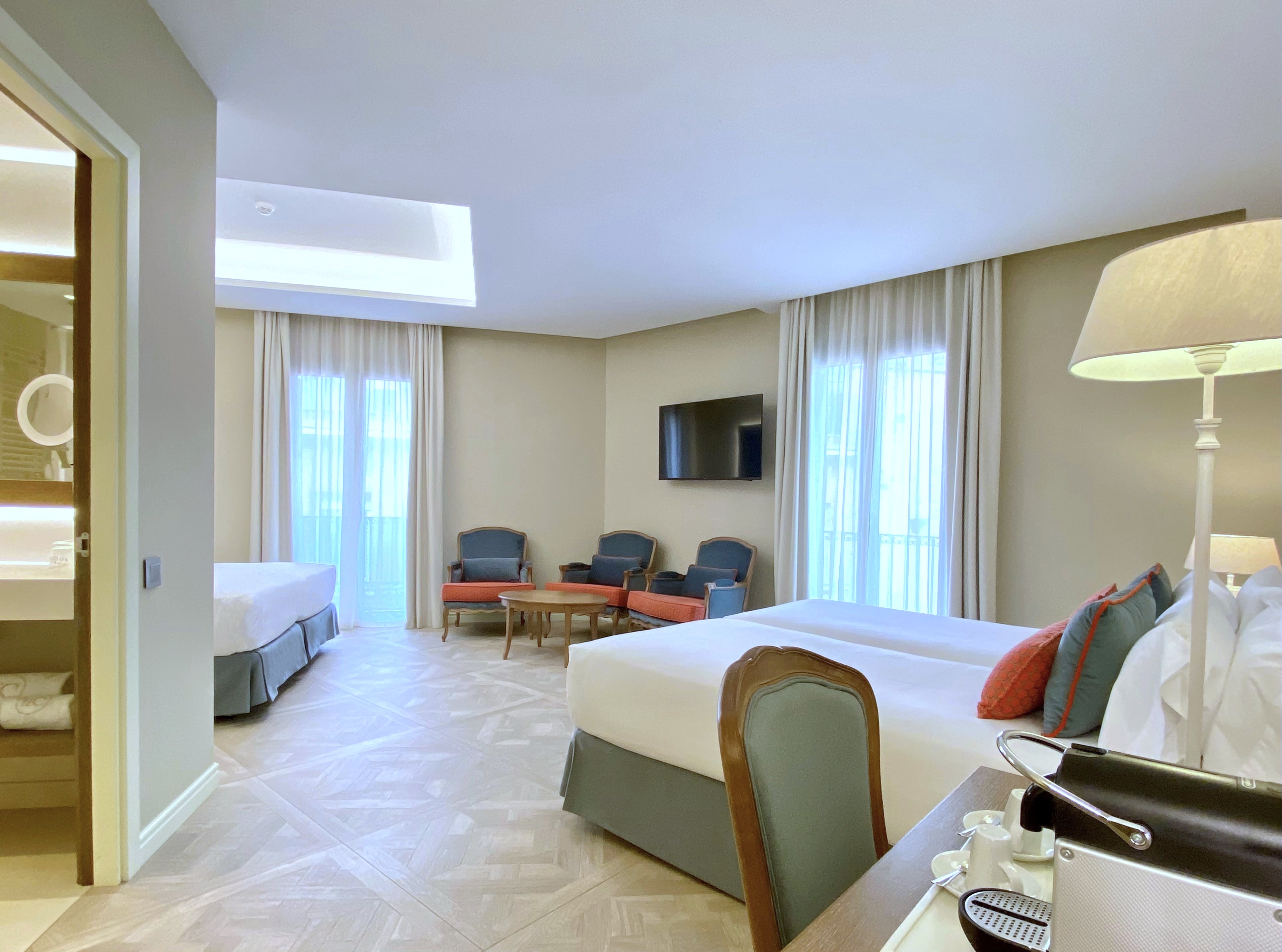 Family Room Classic Deluxe