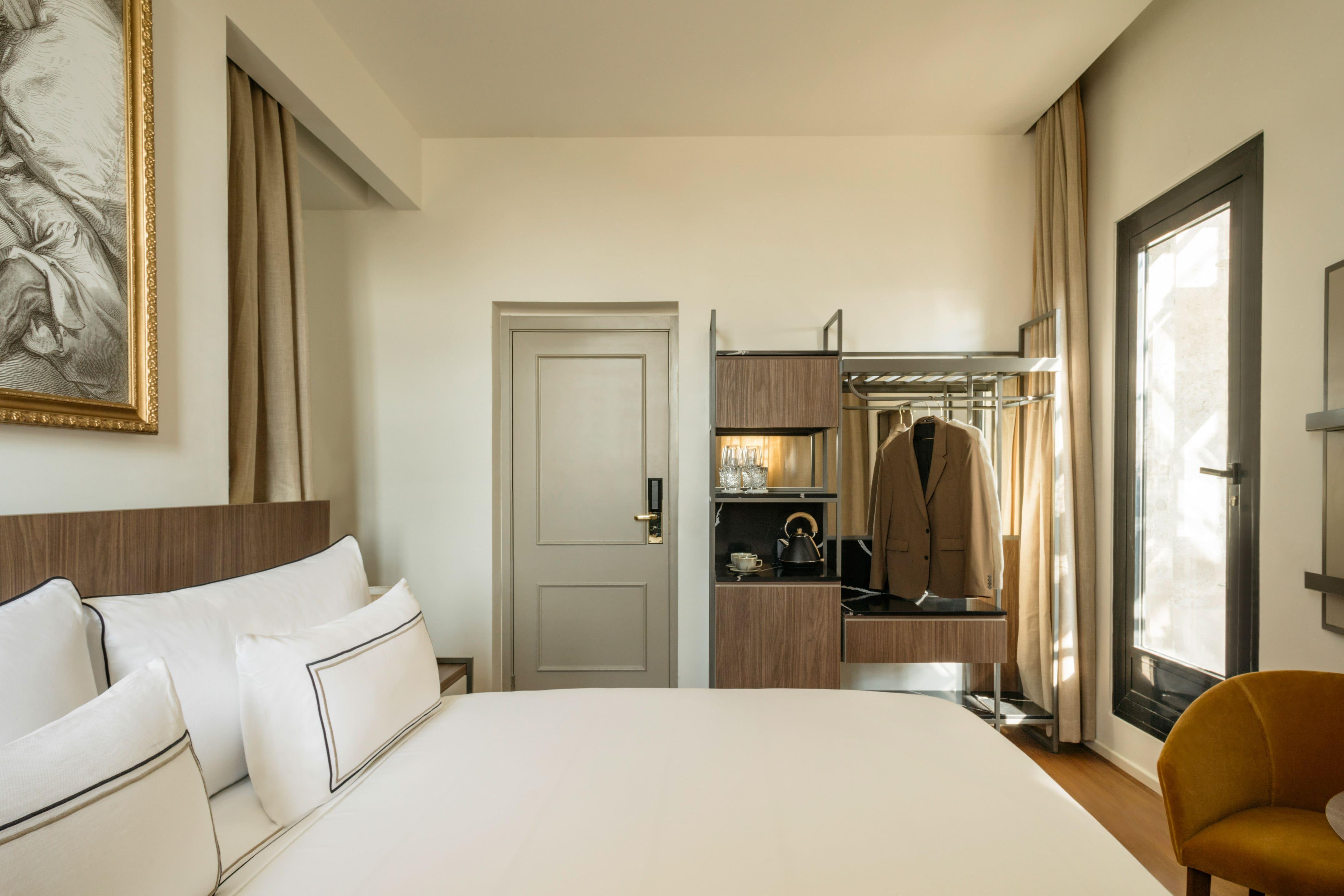 Junior Suite with Terrace with Views