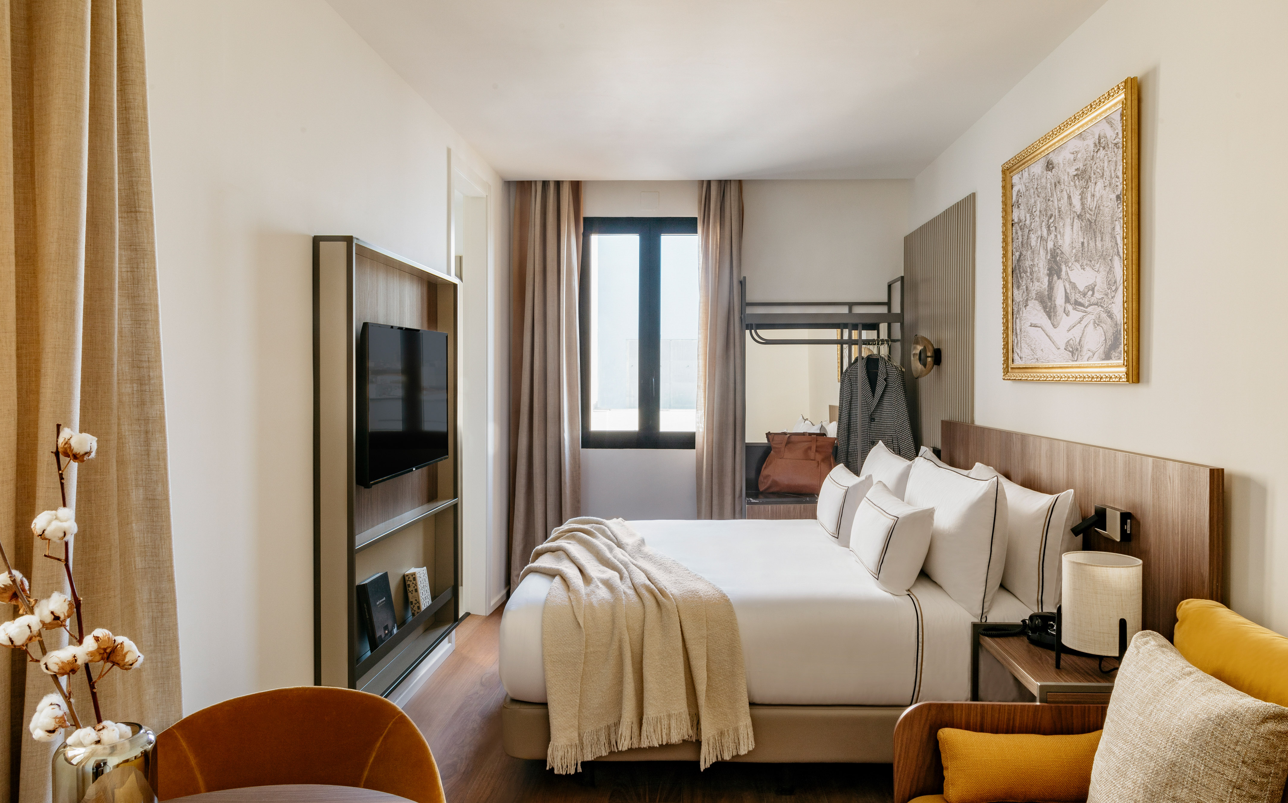 Suite Two Bedrooms with Terrace