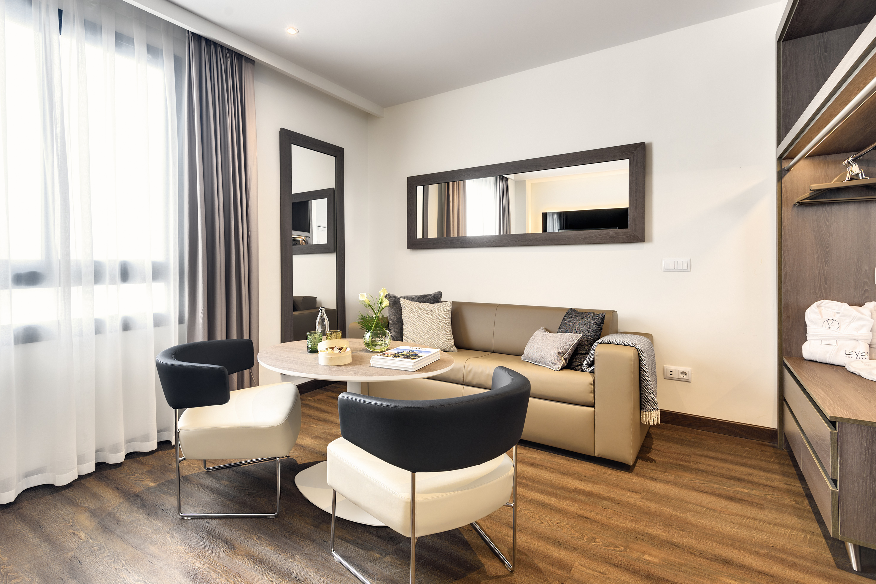 Junior Suite Standard