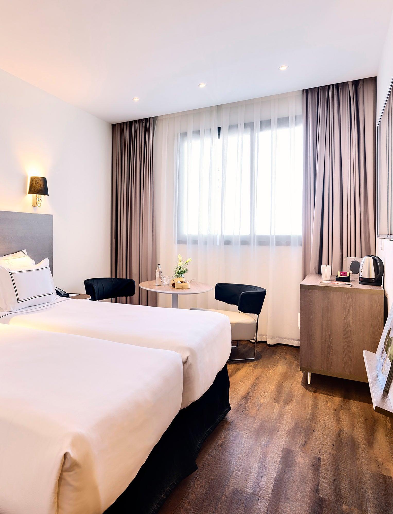 Double or Twin Superior