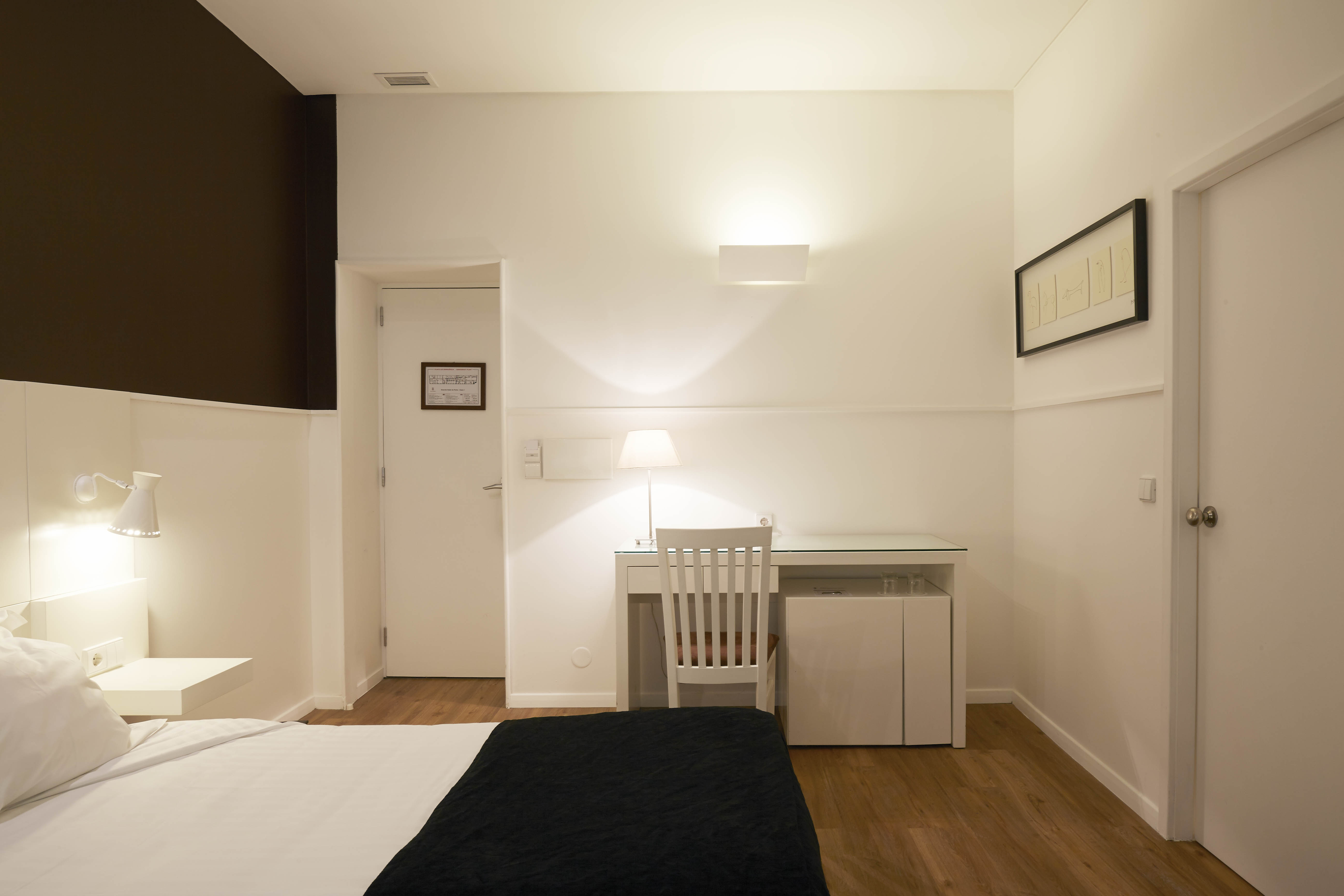 Double or Twin Standard