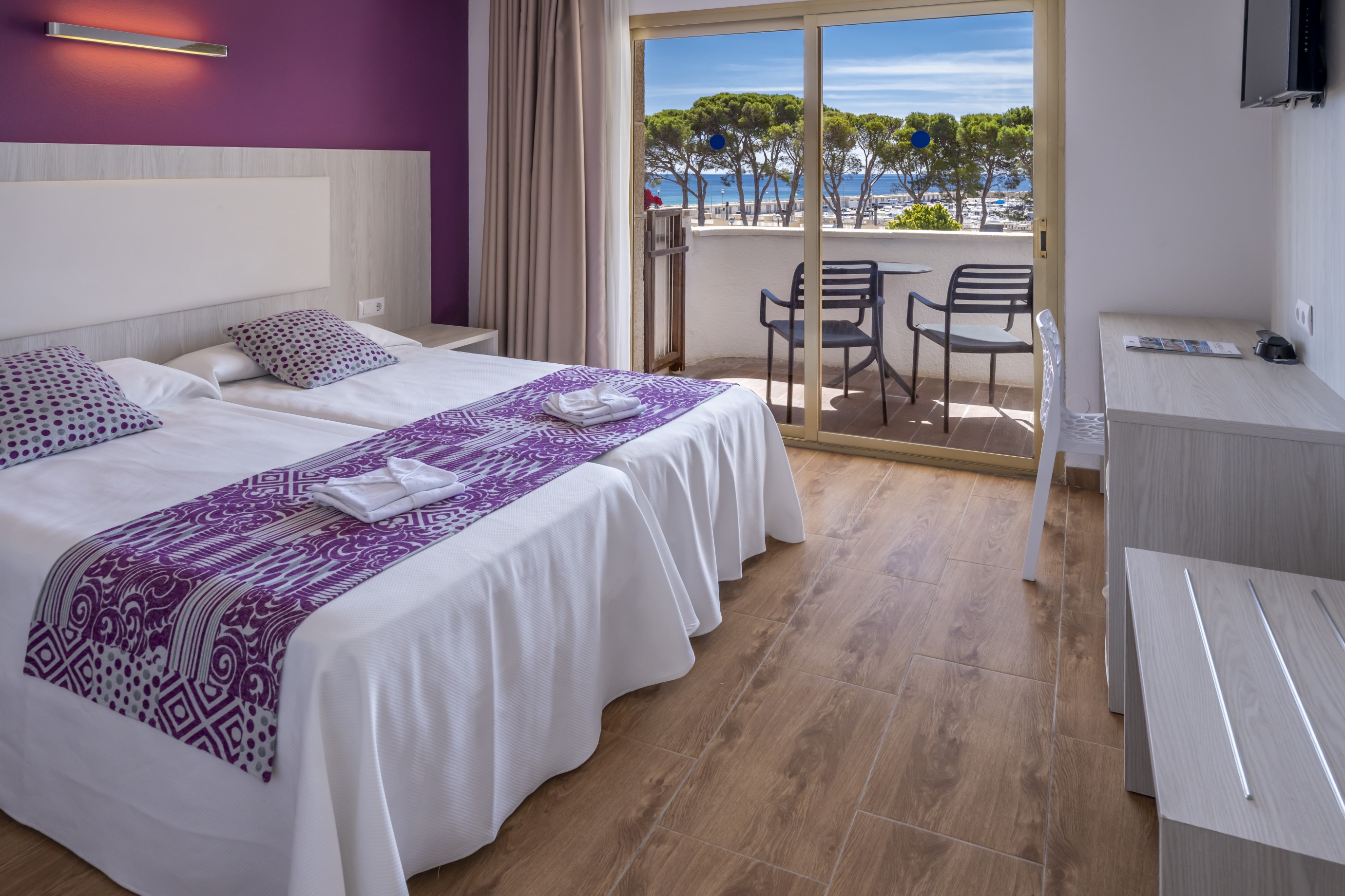 Double or Twin Sea View