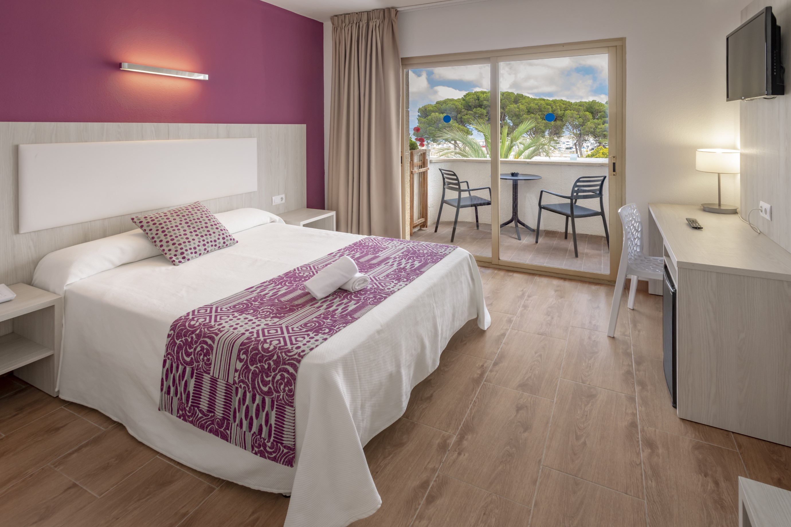 Double or Twin Sea View