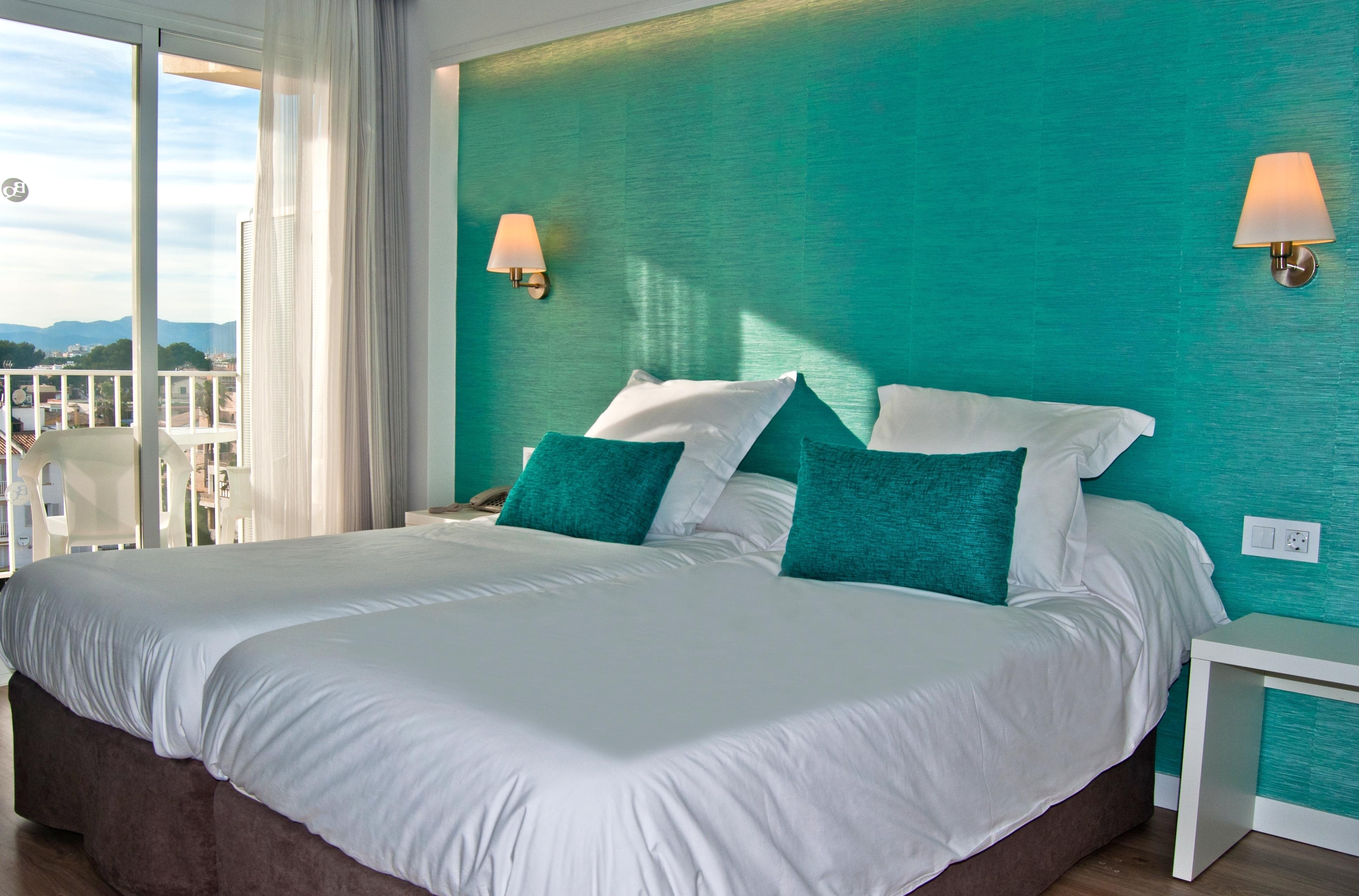 Double Single Sea View