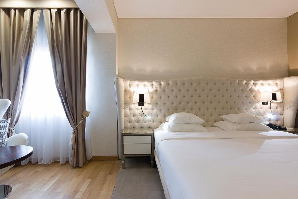 Double or Twin Capacity 3