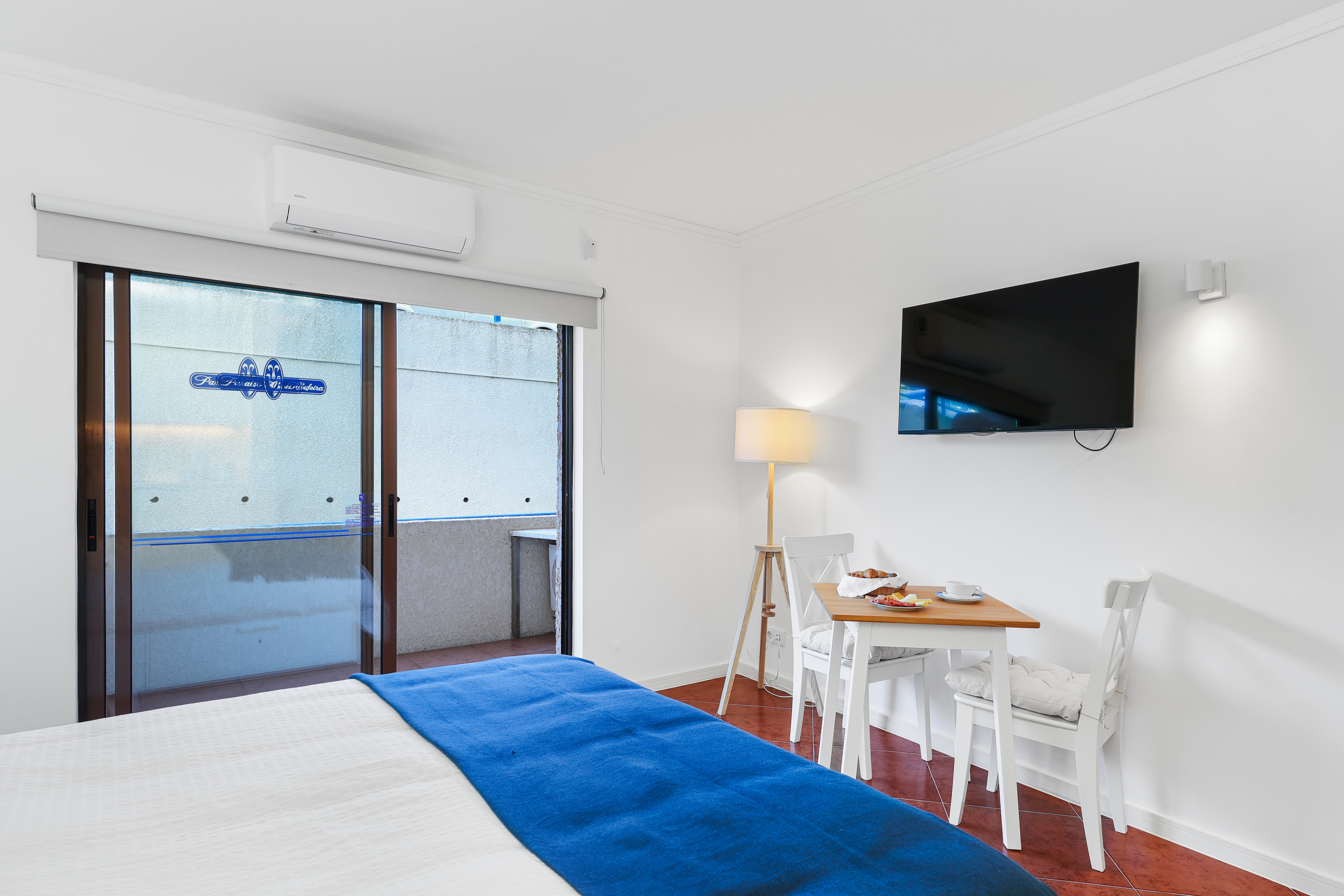 Studio Superior City View