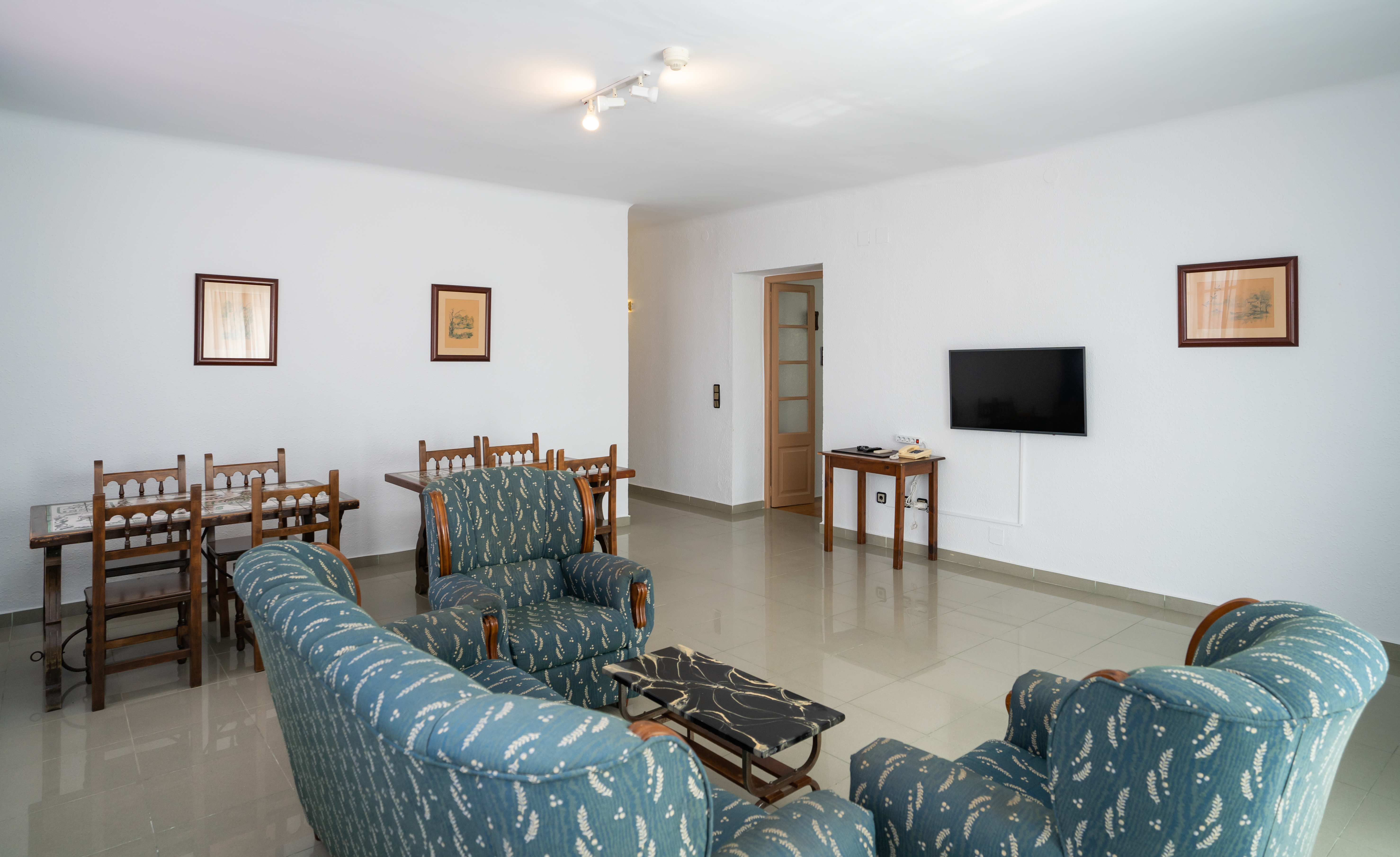 Apartment Capacity 8