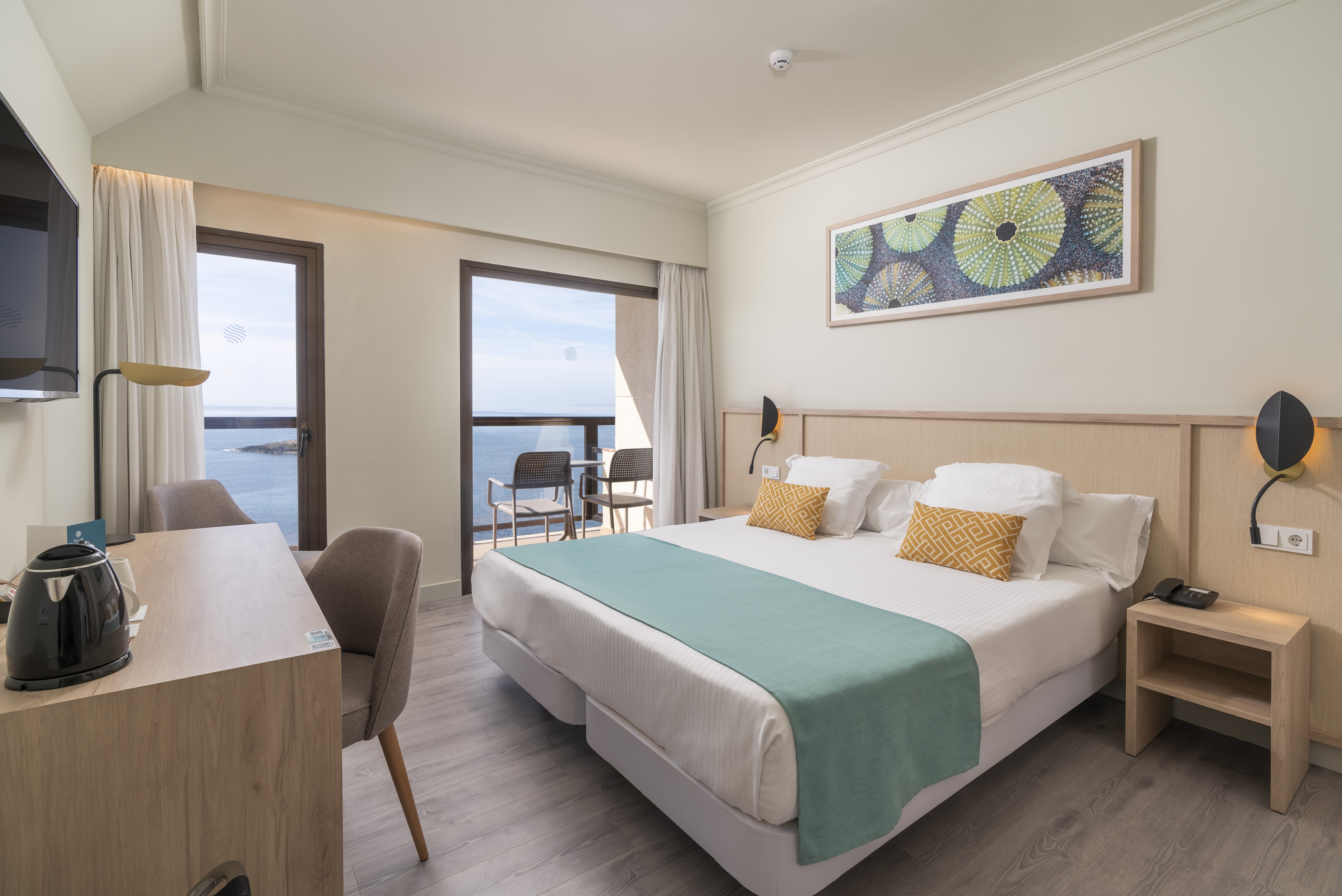 Double or Twin Sea View