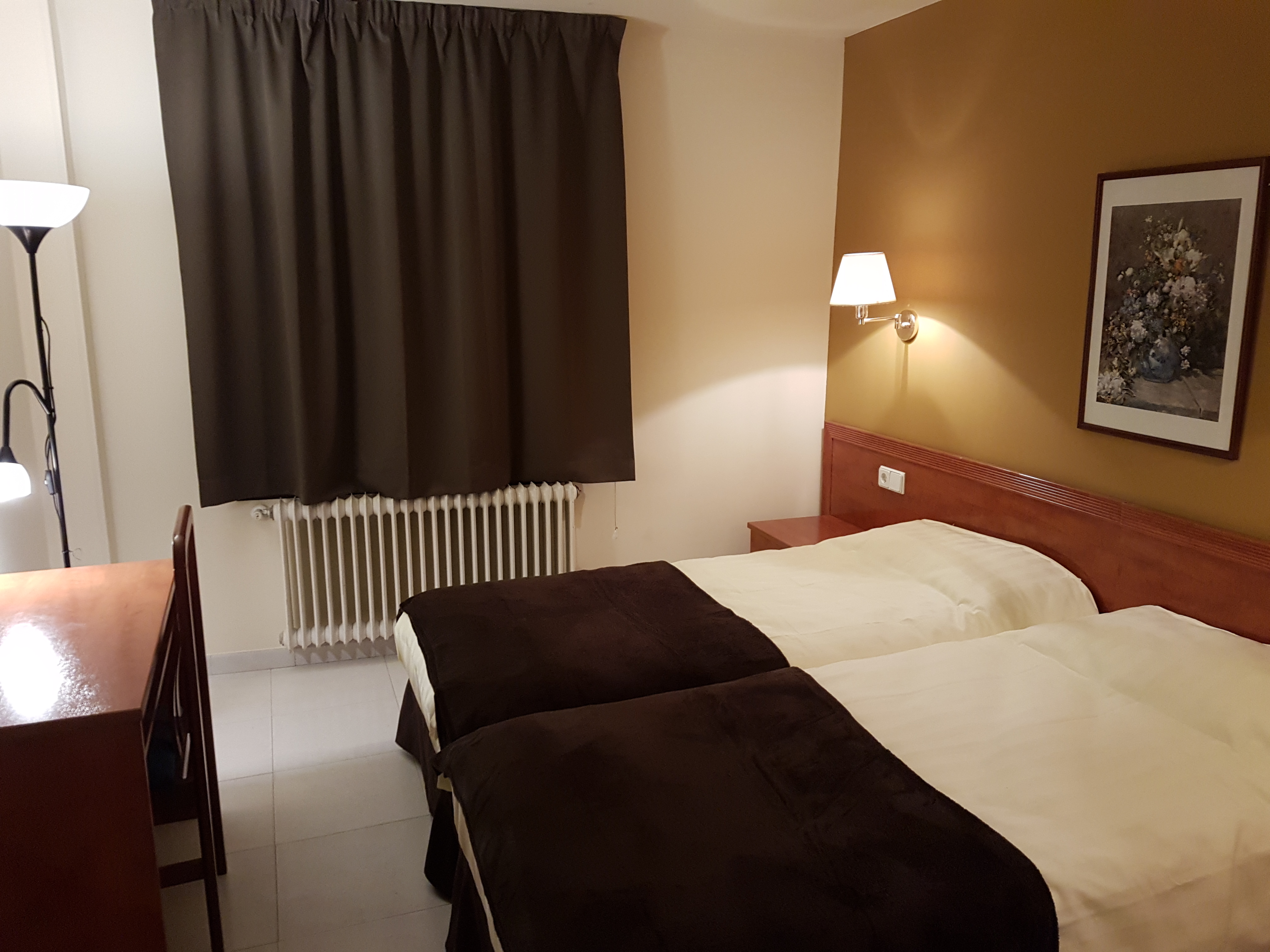 Double or Twin Standard