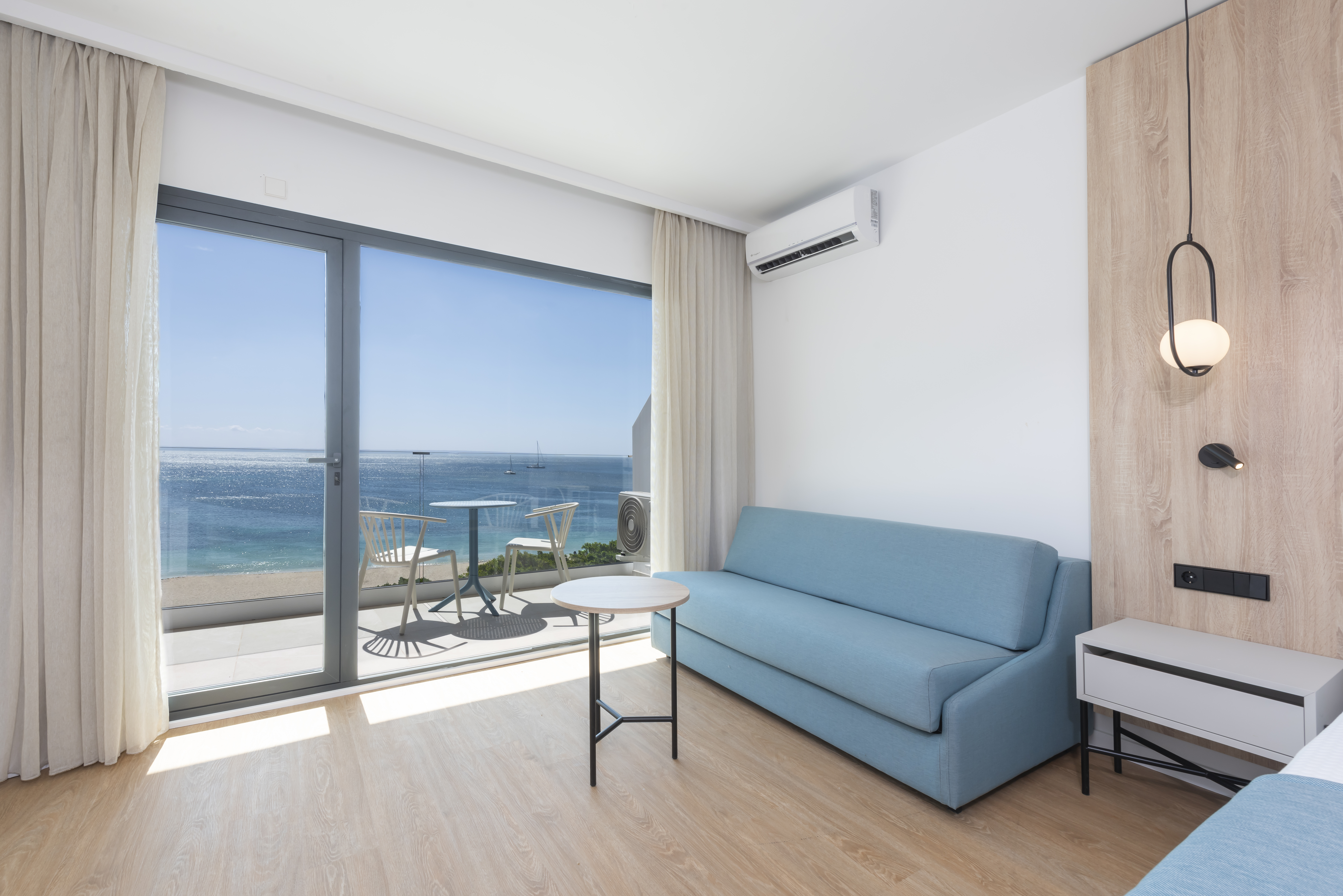 Family Room Sea View