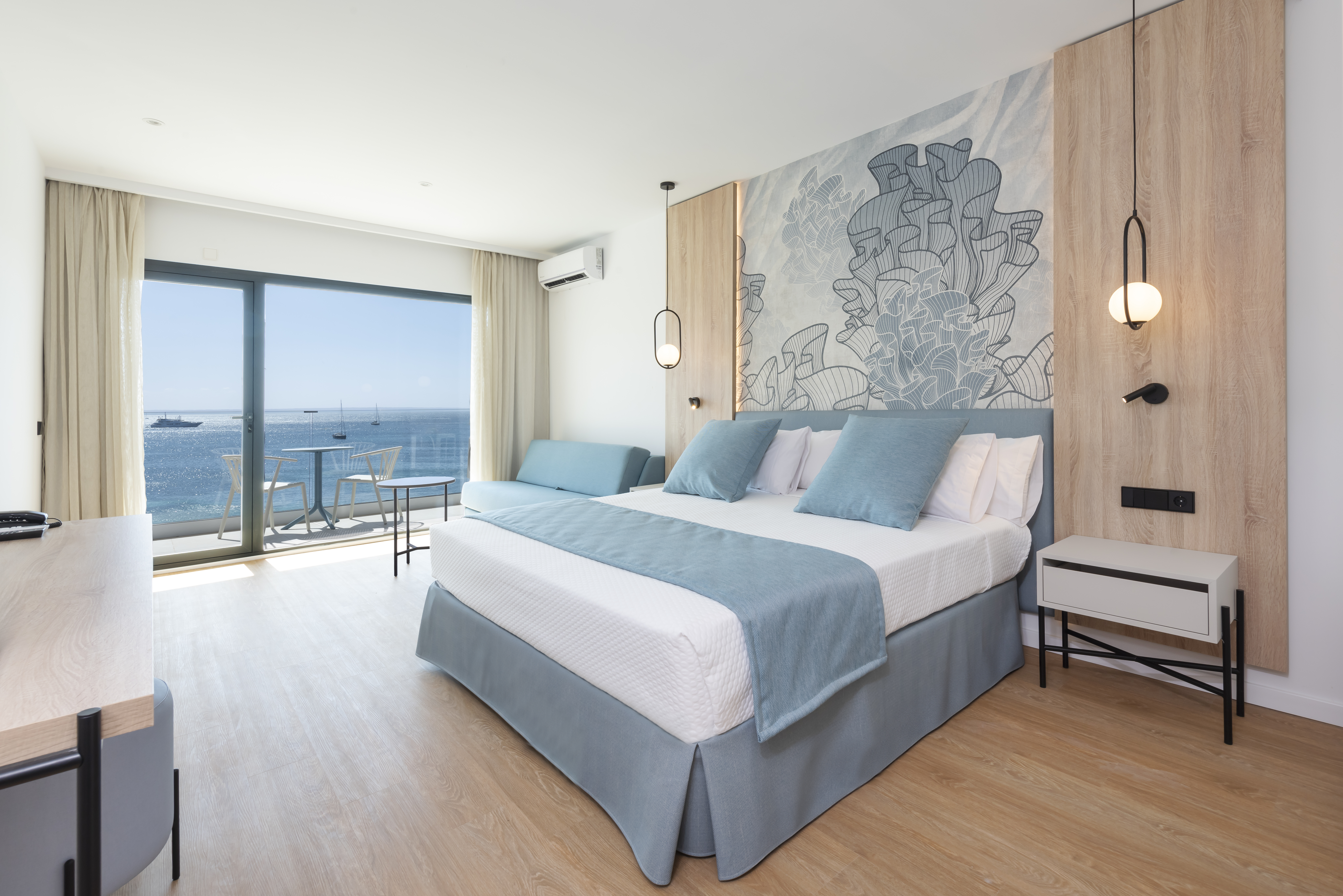 Family Room Sea View