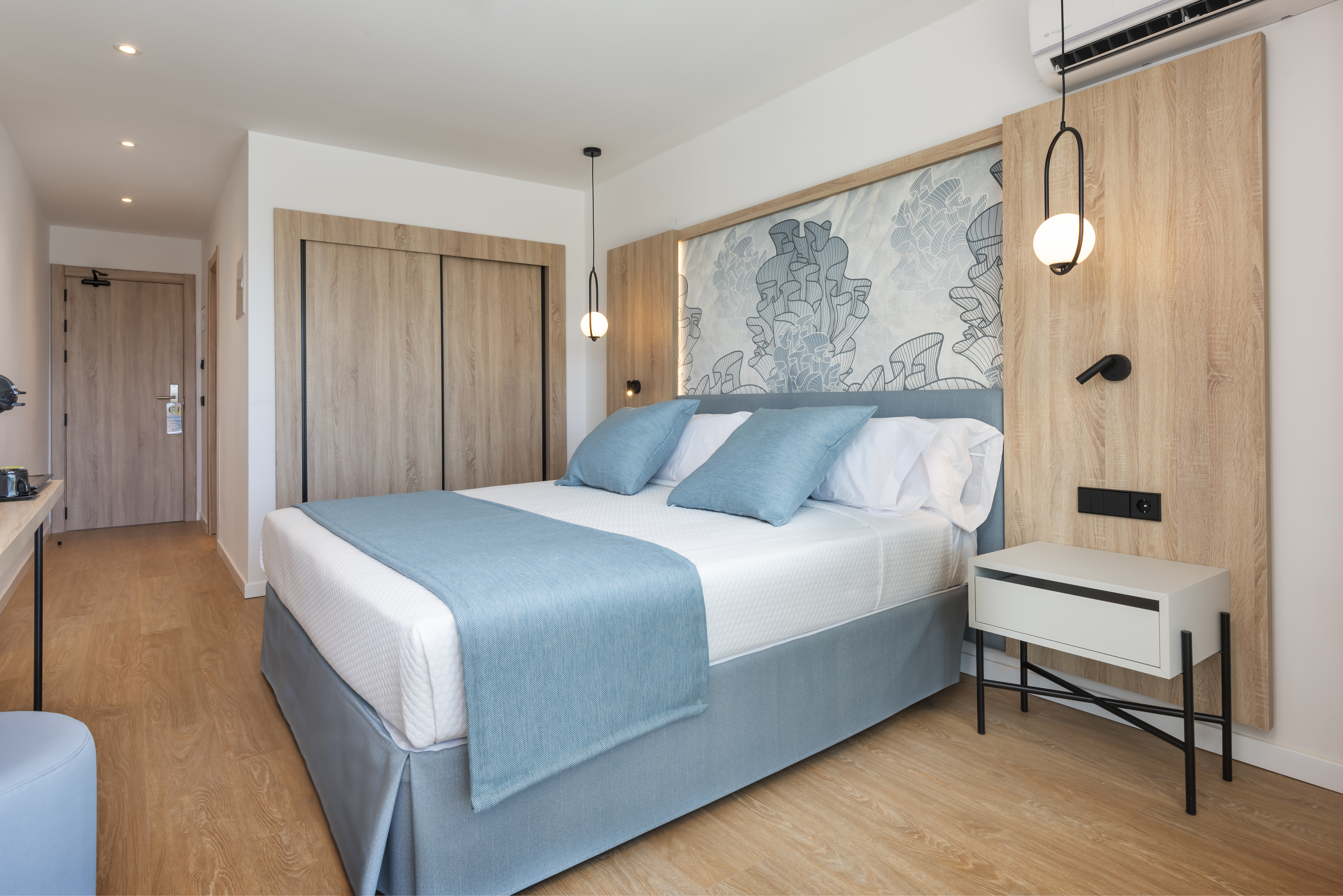 Double or Twin Sea View