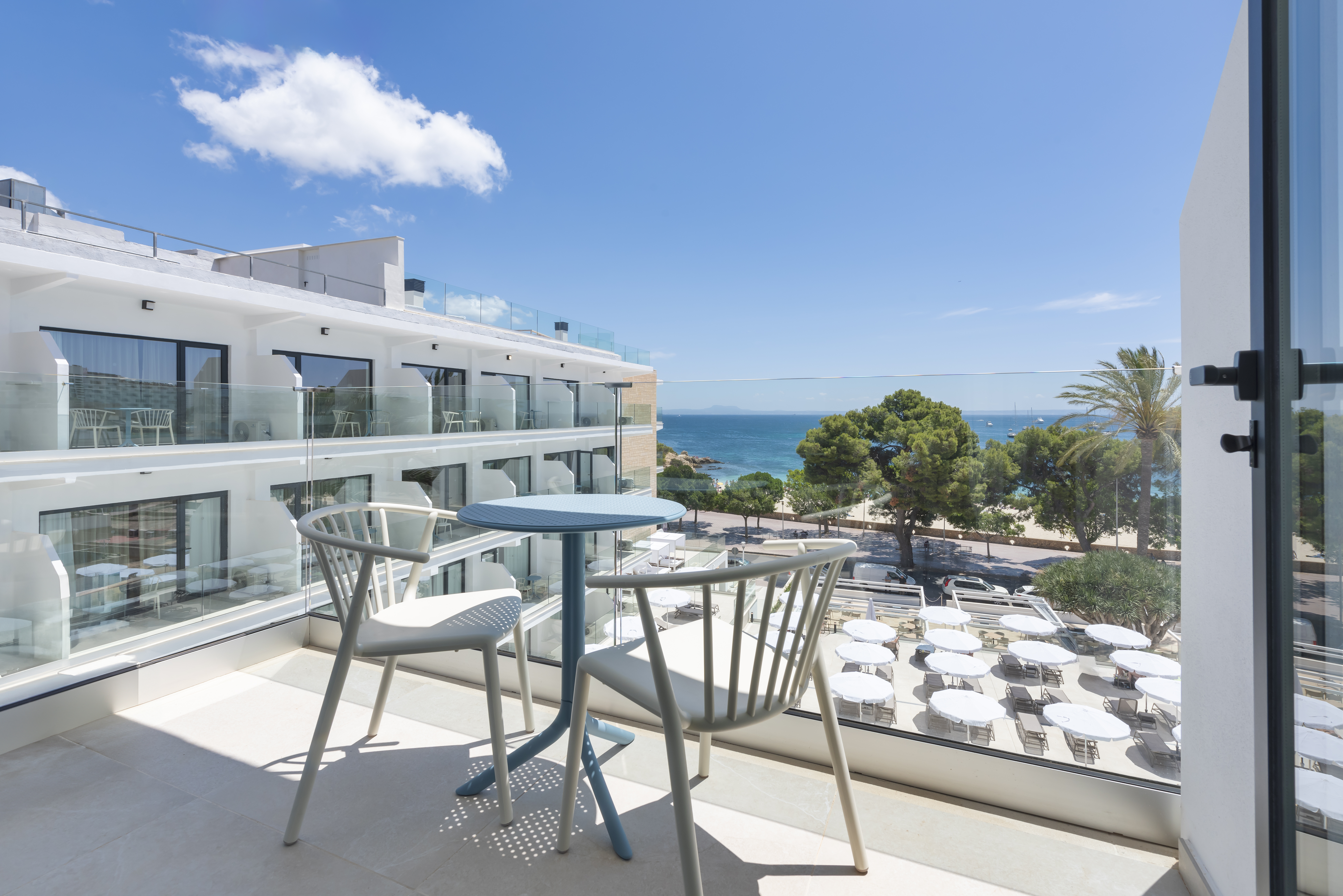 Double or Twin Sea View