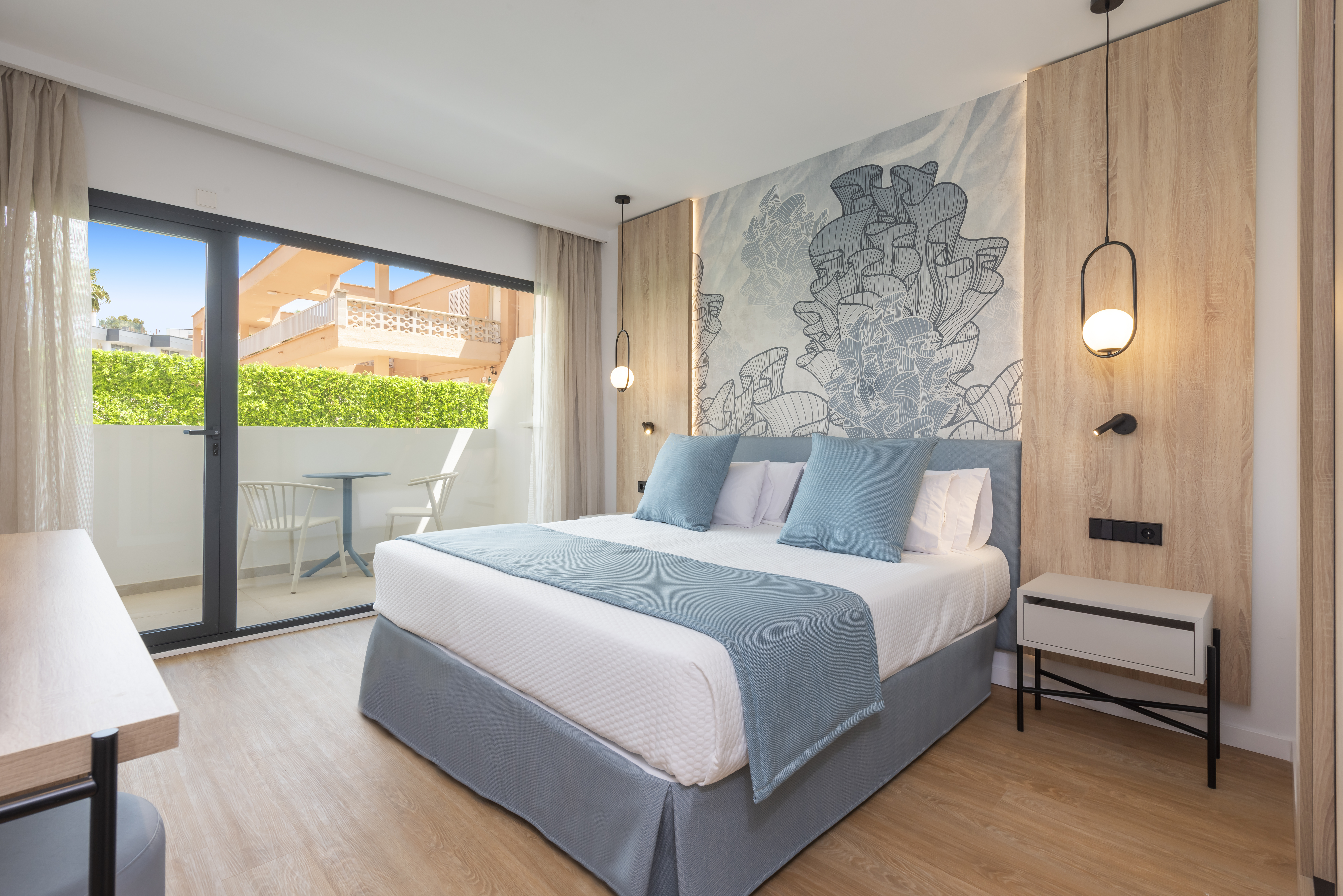 Double or Twin with Balcony