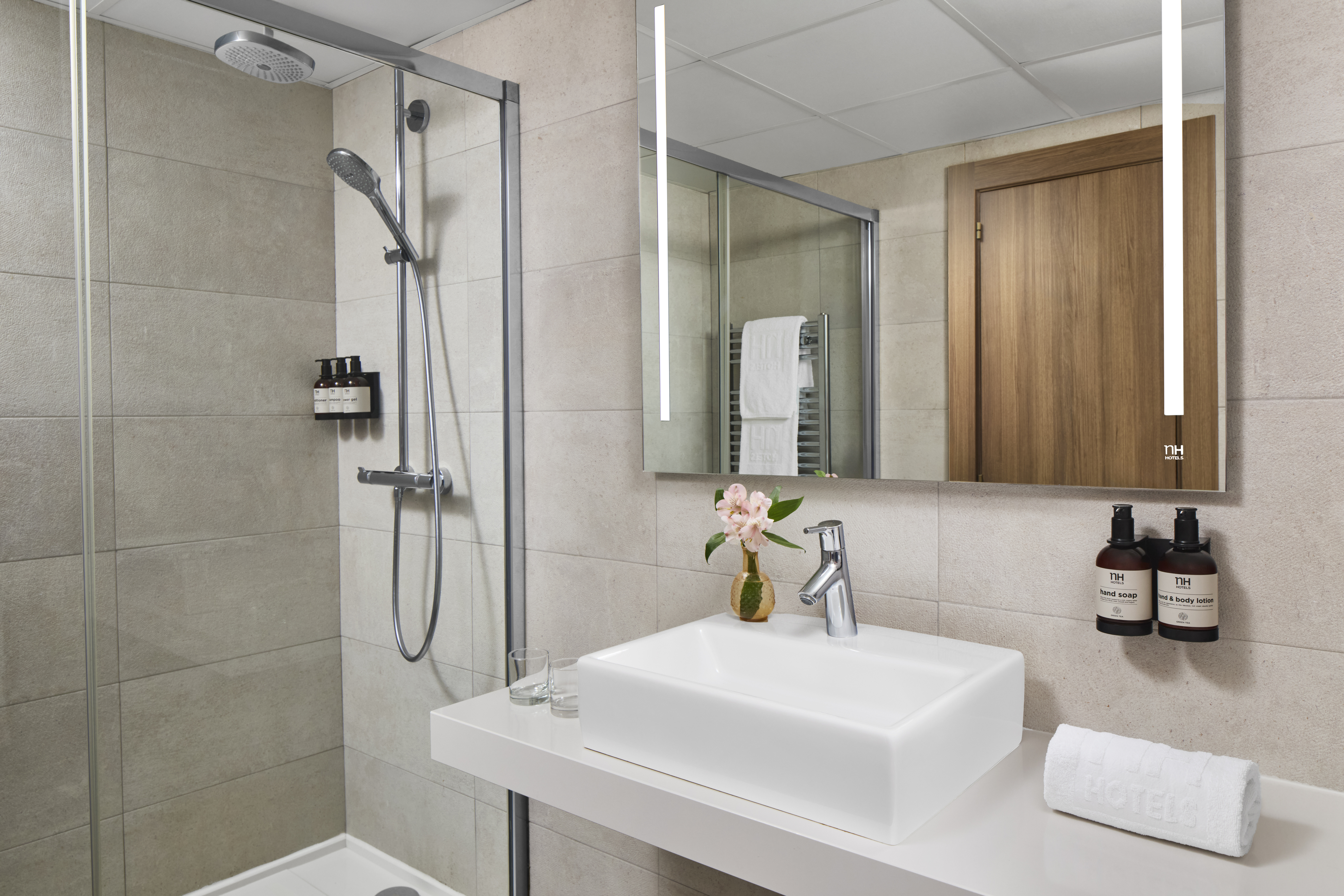 Double Single with Views