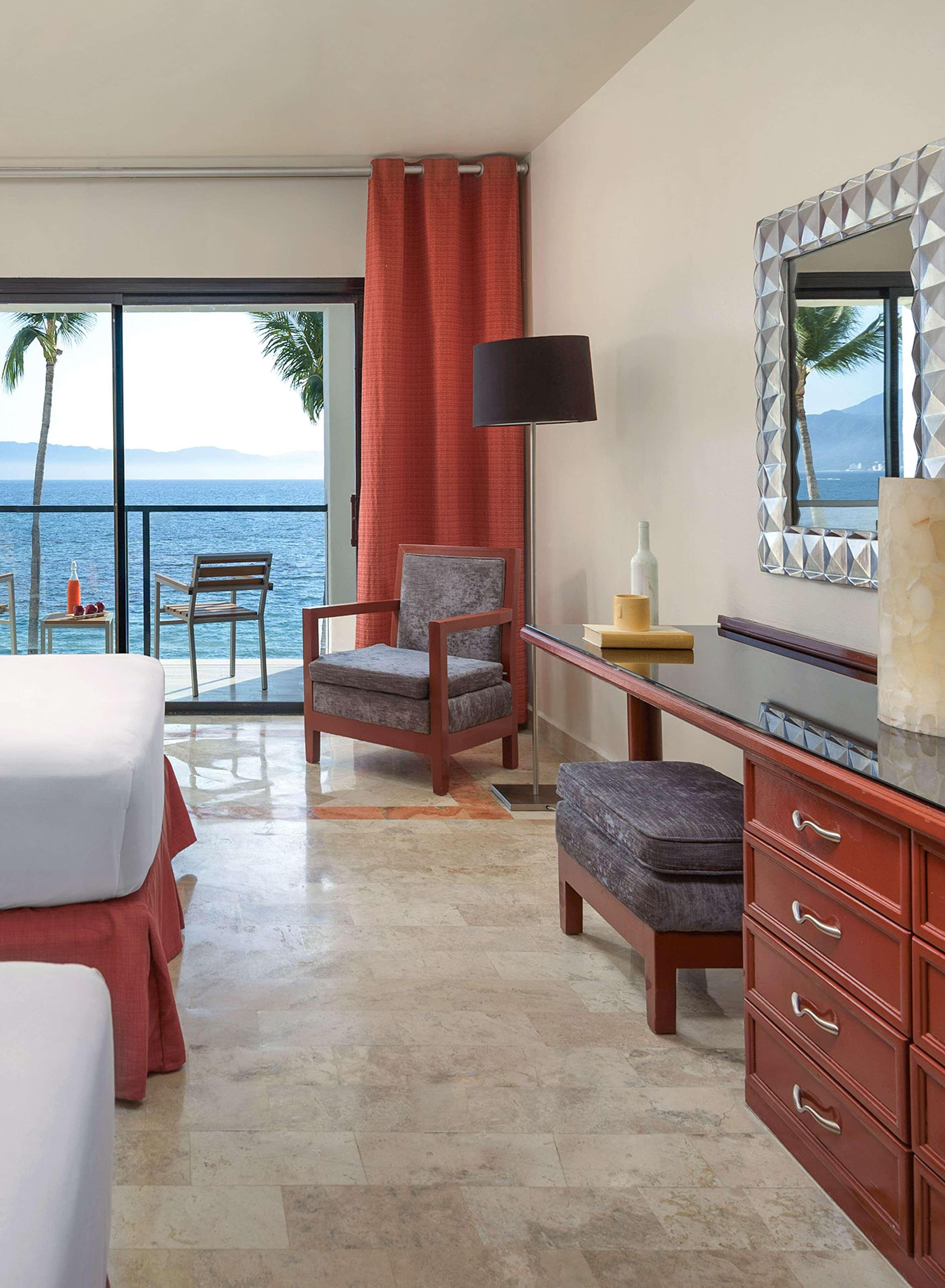 Room Ocean Front