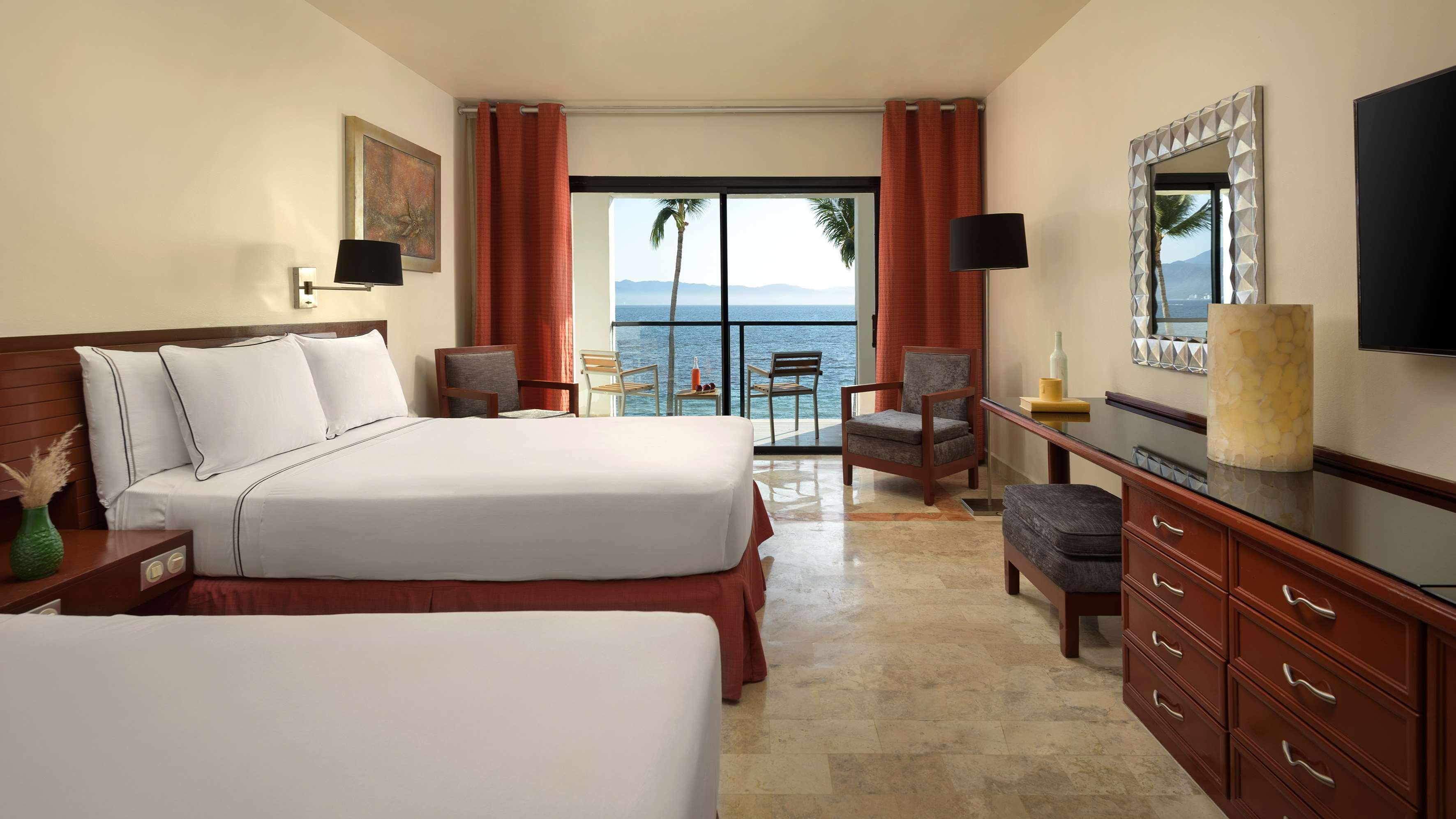 Room Ocean Front