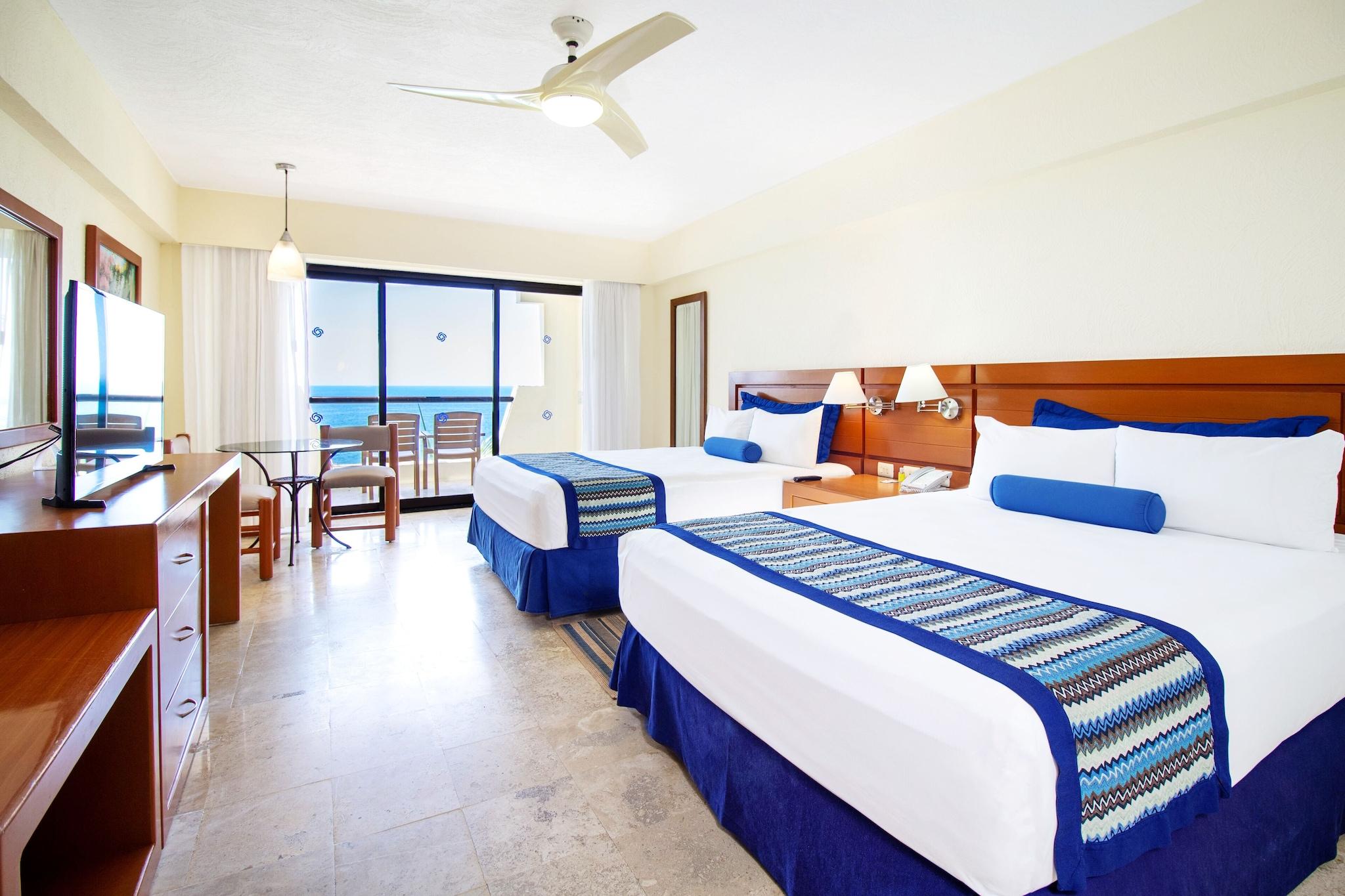 Suite Ocean View Two Double Beds