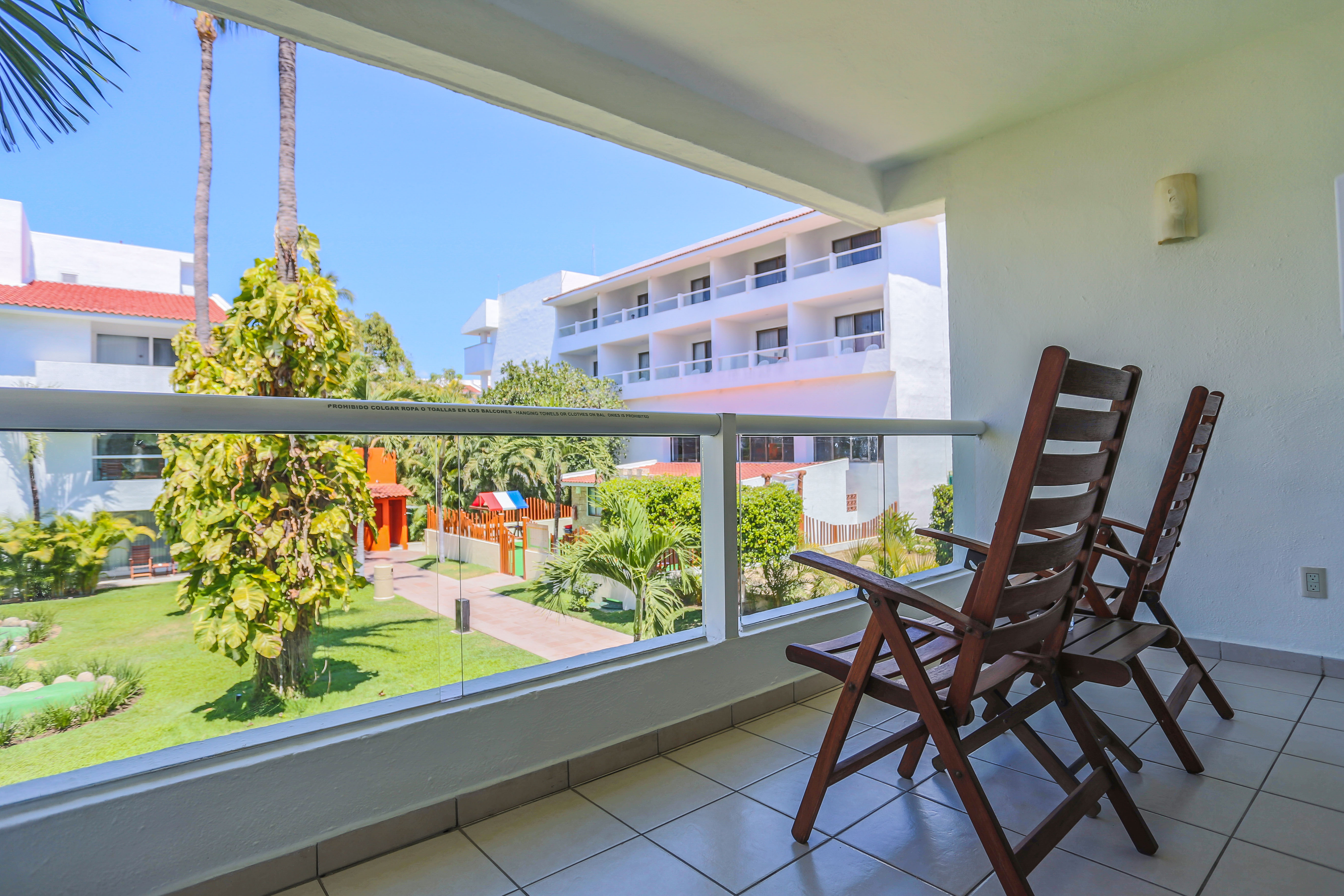 Double Luxury One Bedroom