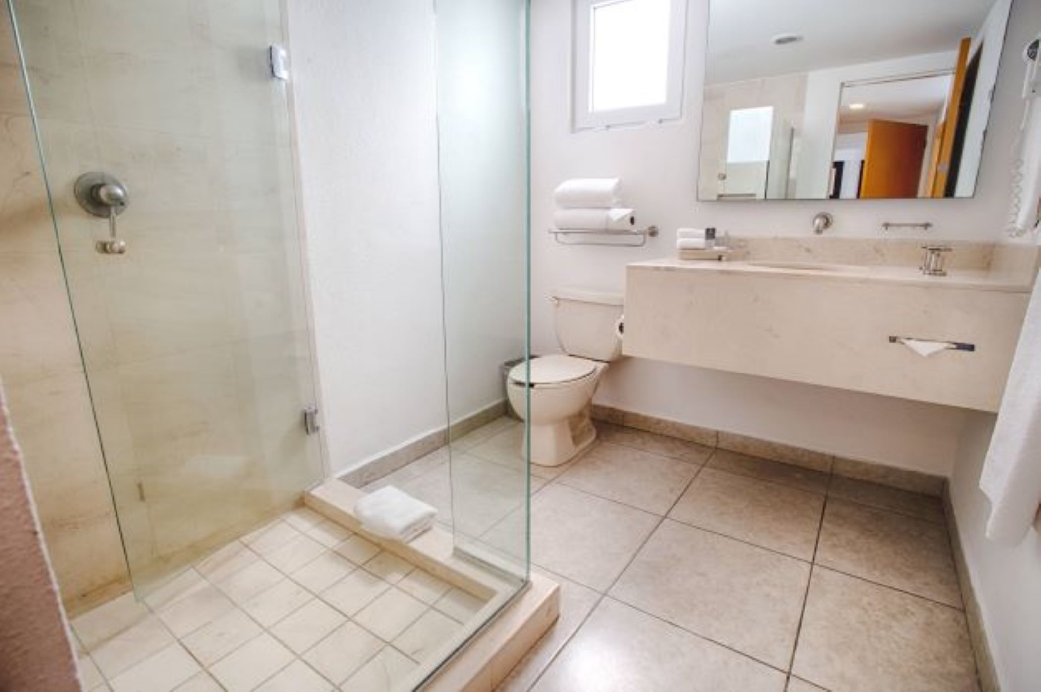 Double Luxury One Bedroom