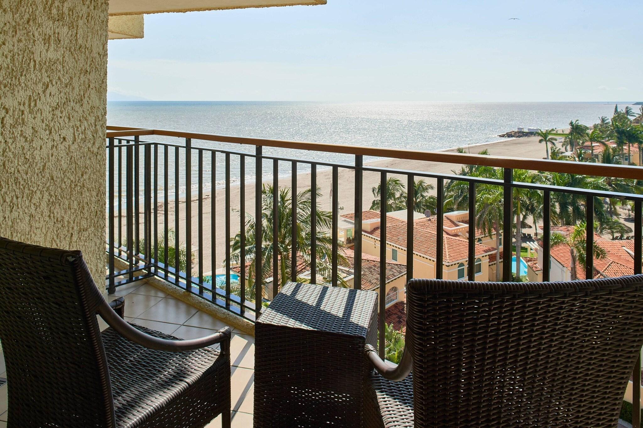 Double Ocean View King Bed