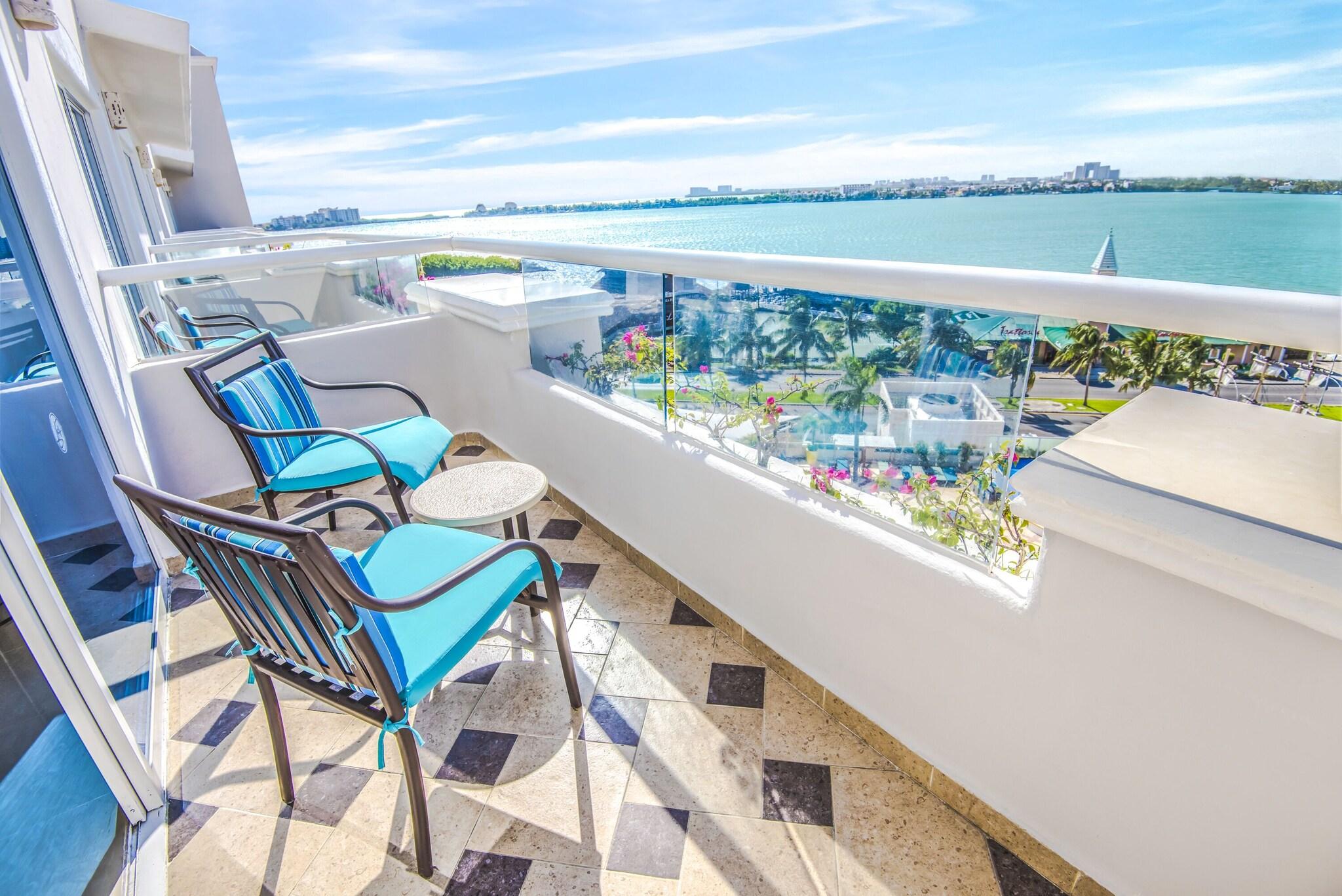 Junior Suite Ocean Front