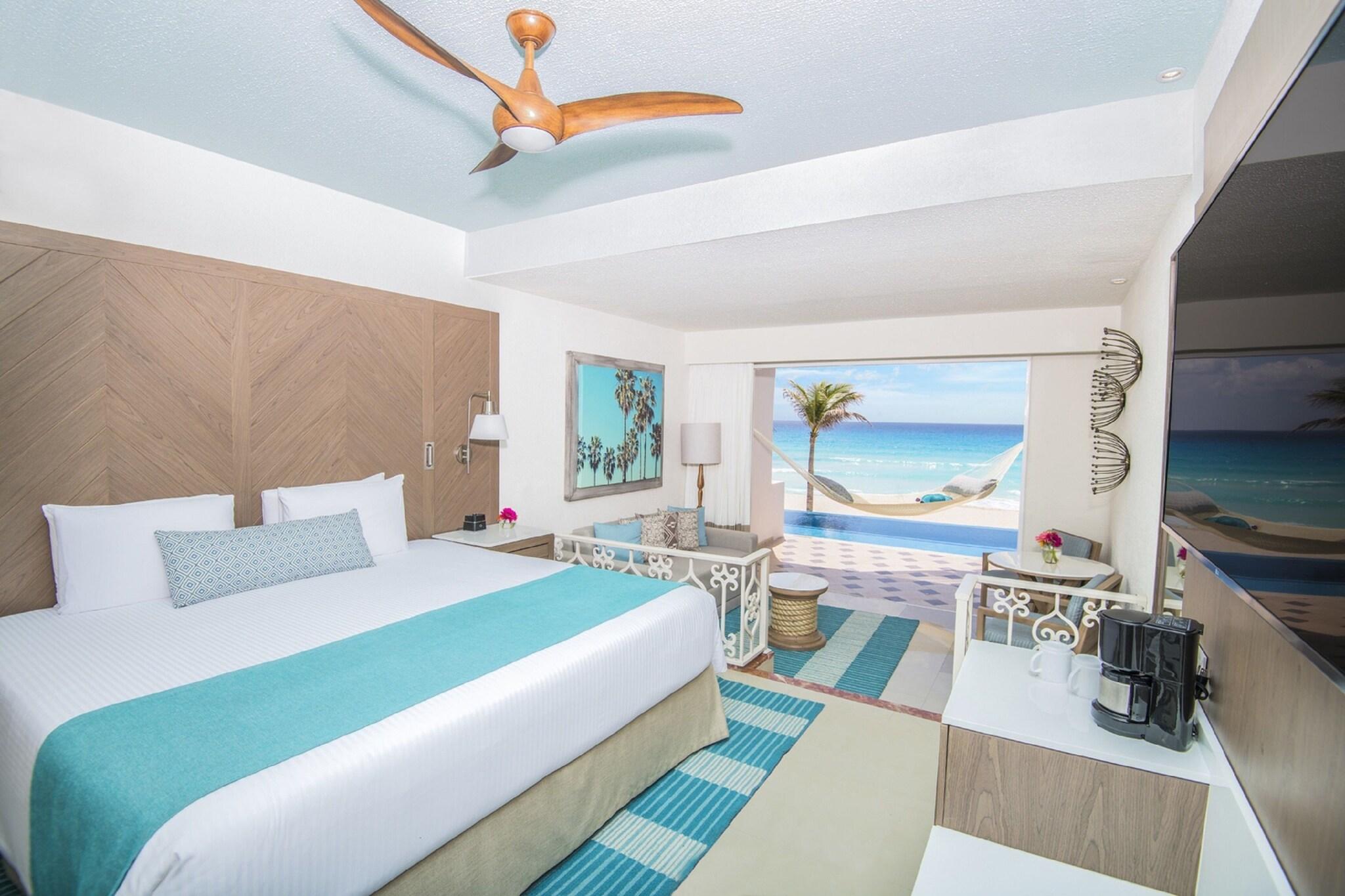 Junior Suite Beach Front