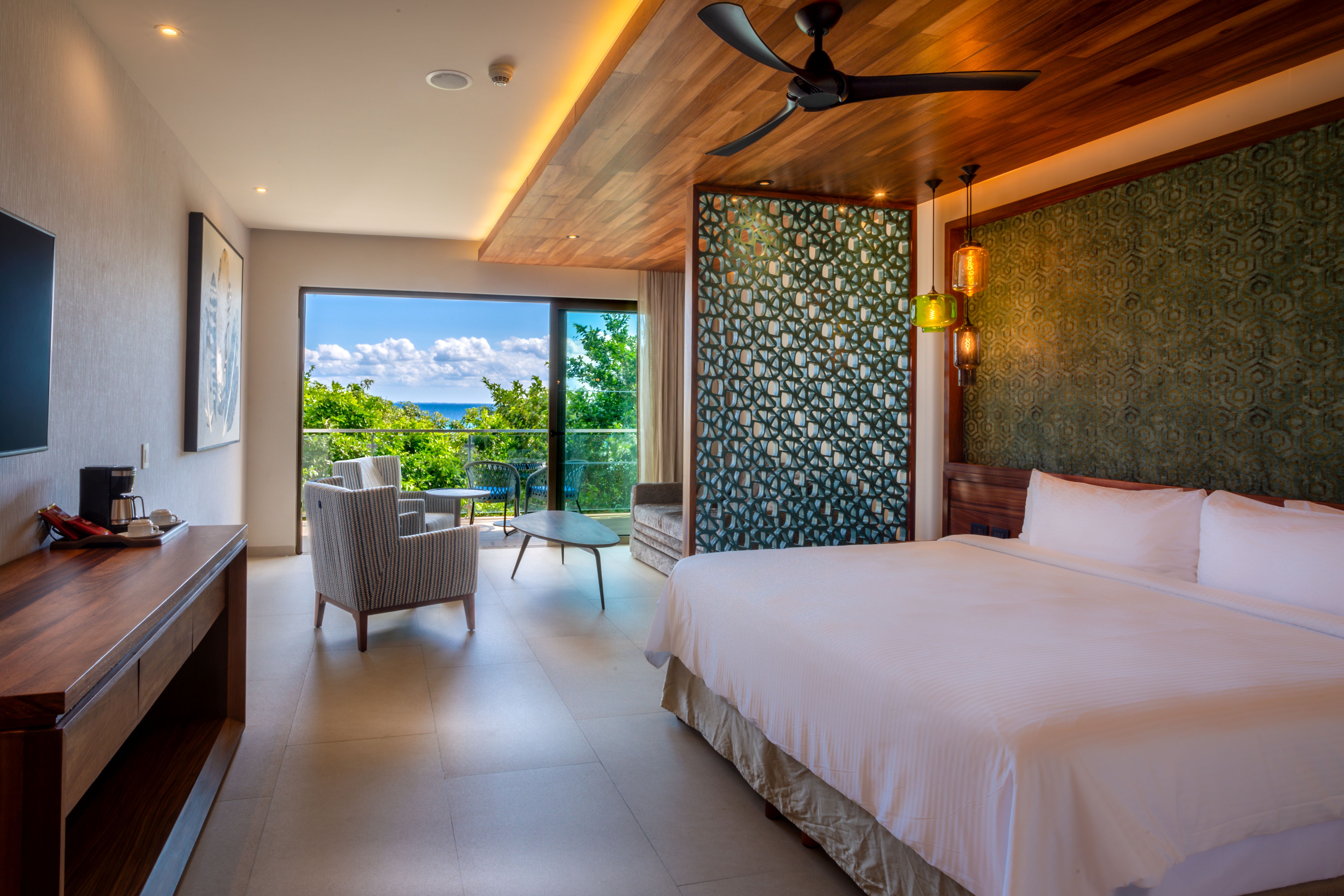 Junior Suite King Size Bed