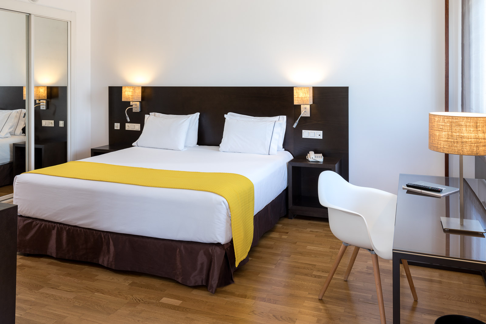 Family Room Capacity 4