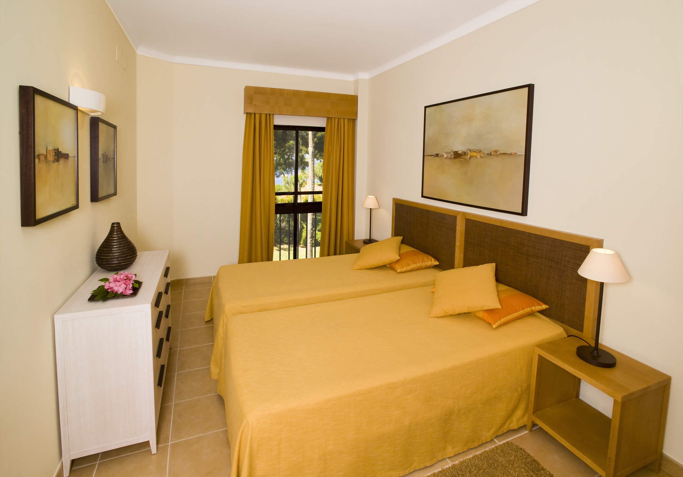 Apartment Garden View One Bedroom