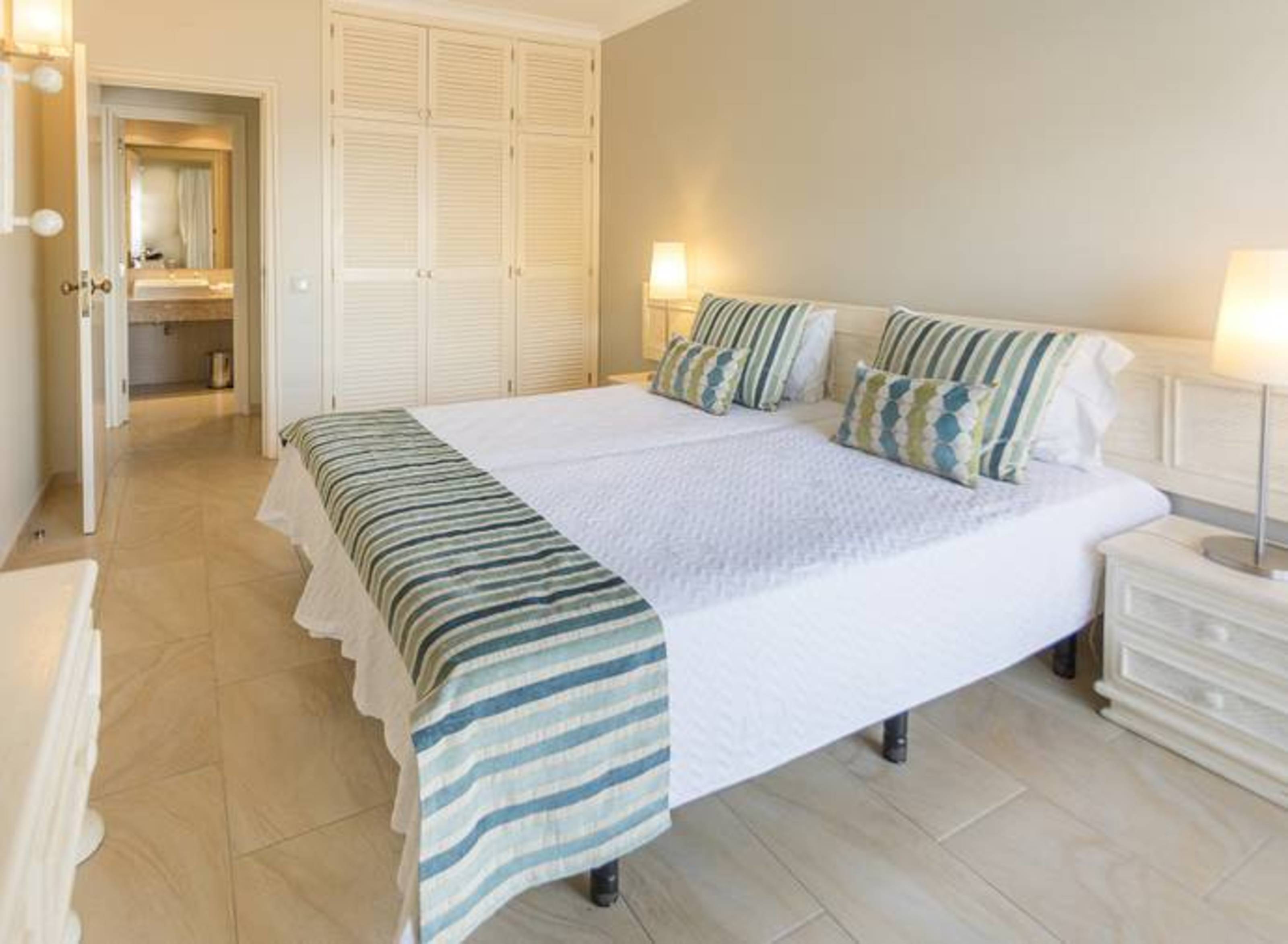 Apartment Ocean View One Bedroom