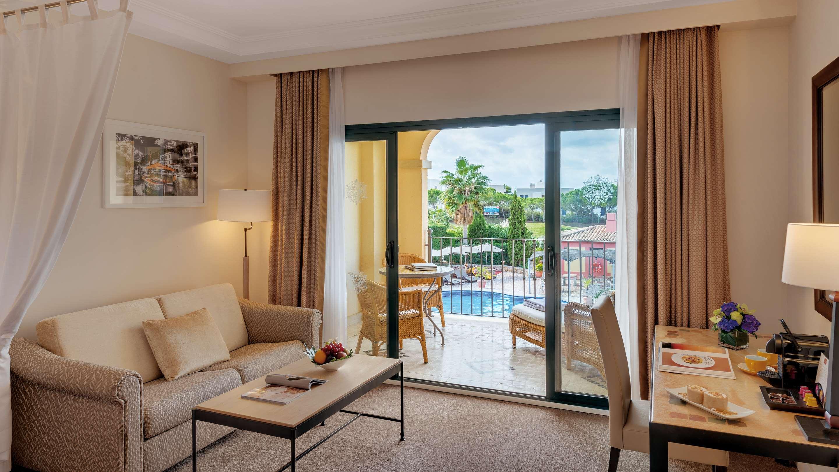 Double Superior Pool View