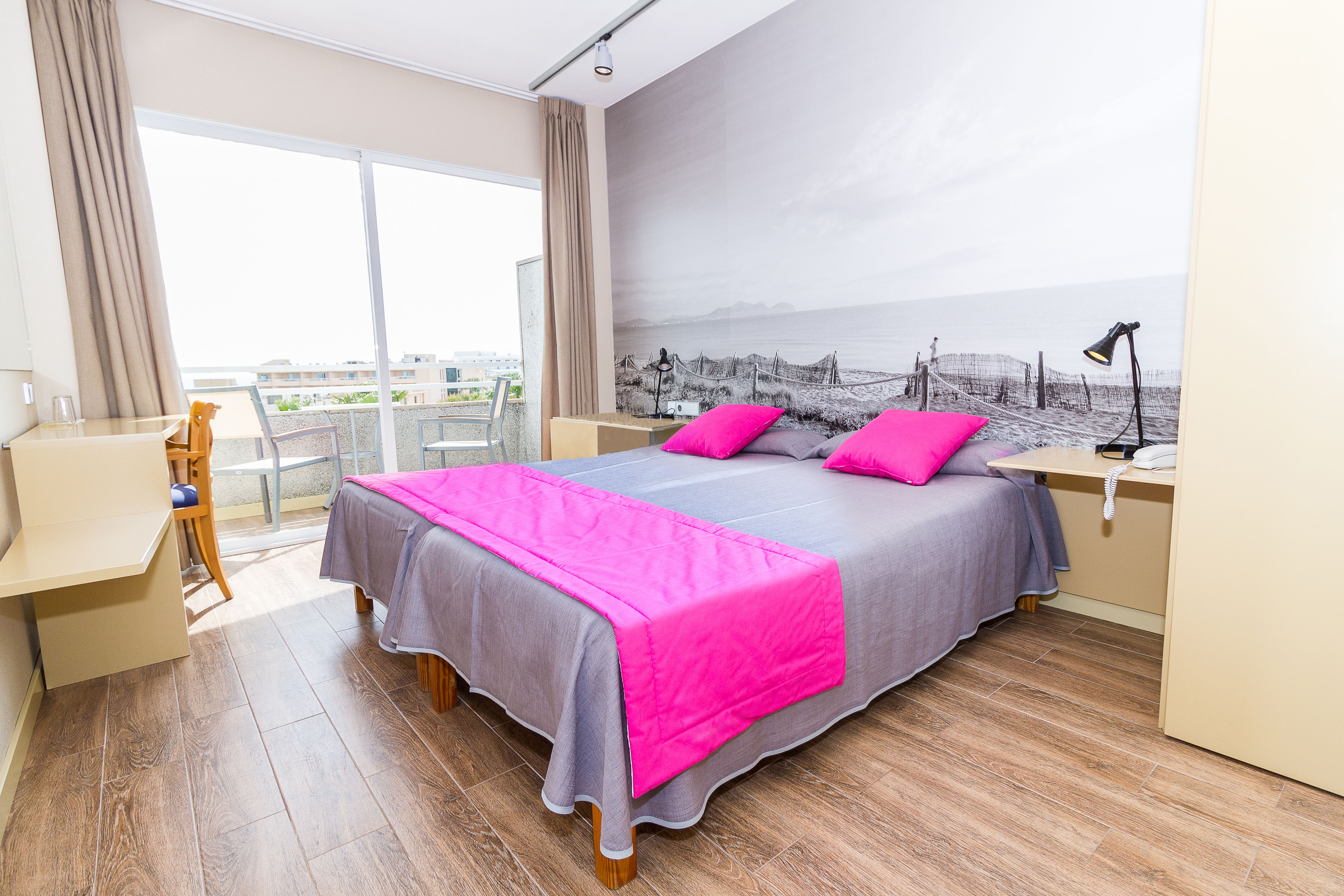 Double or Twin Standard