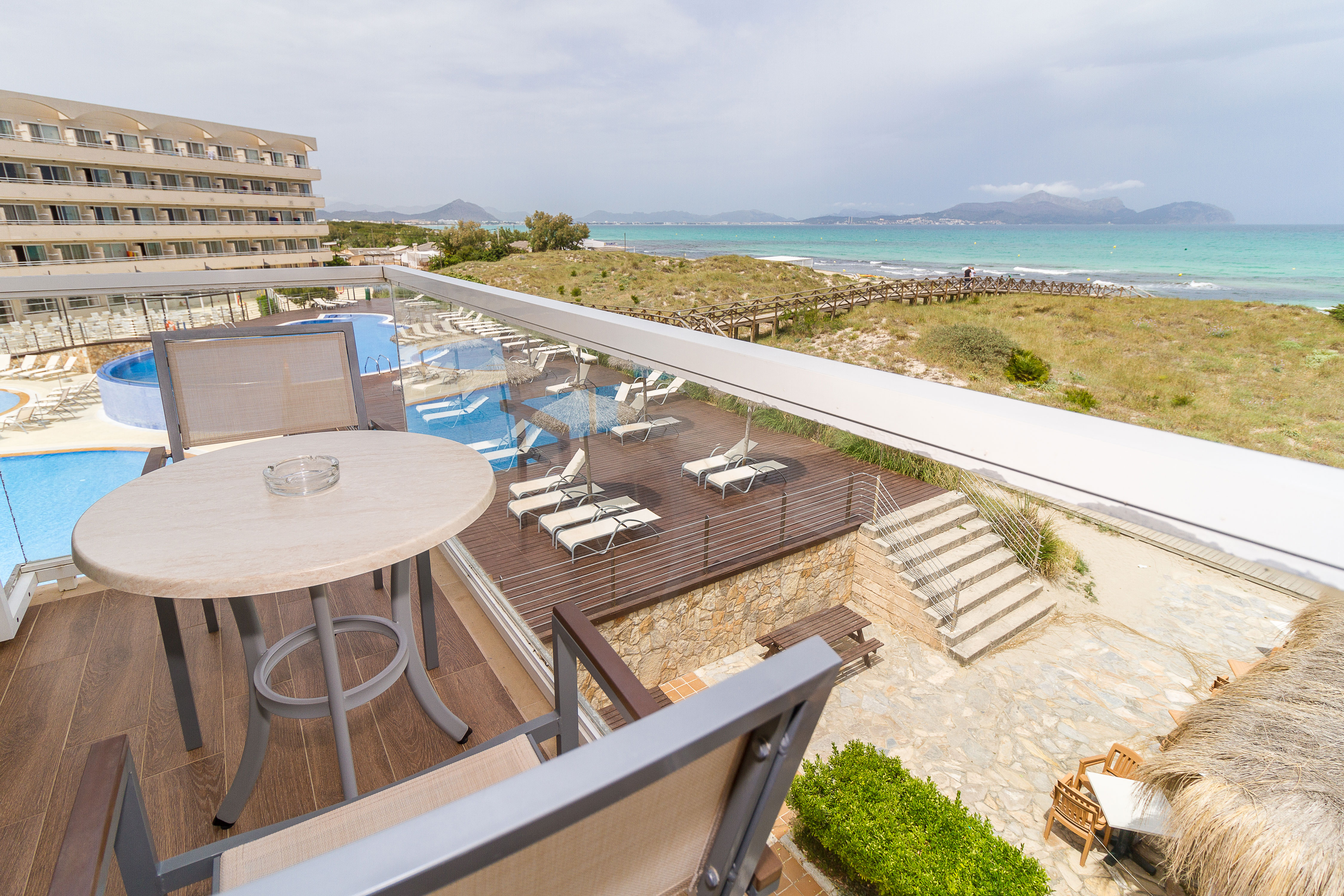 Apartment Side Sea View