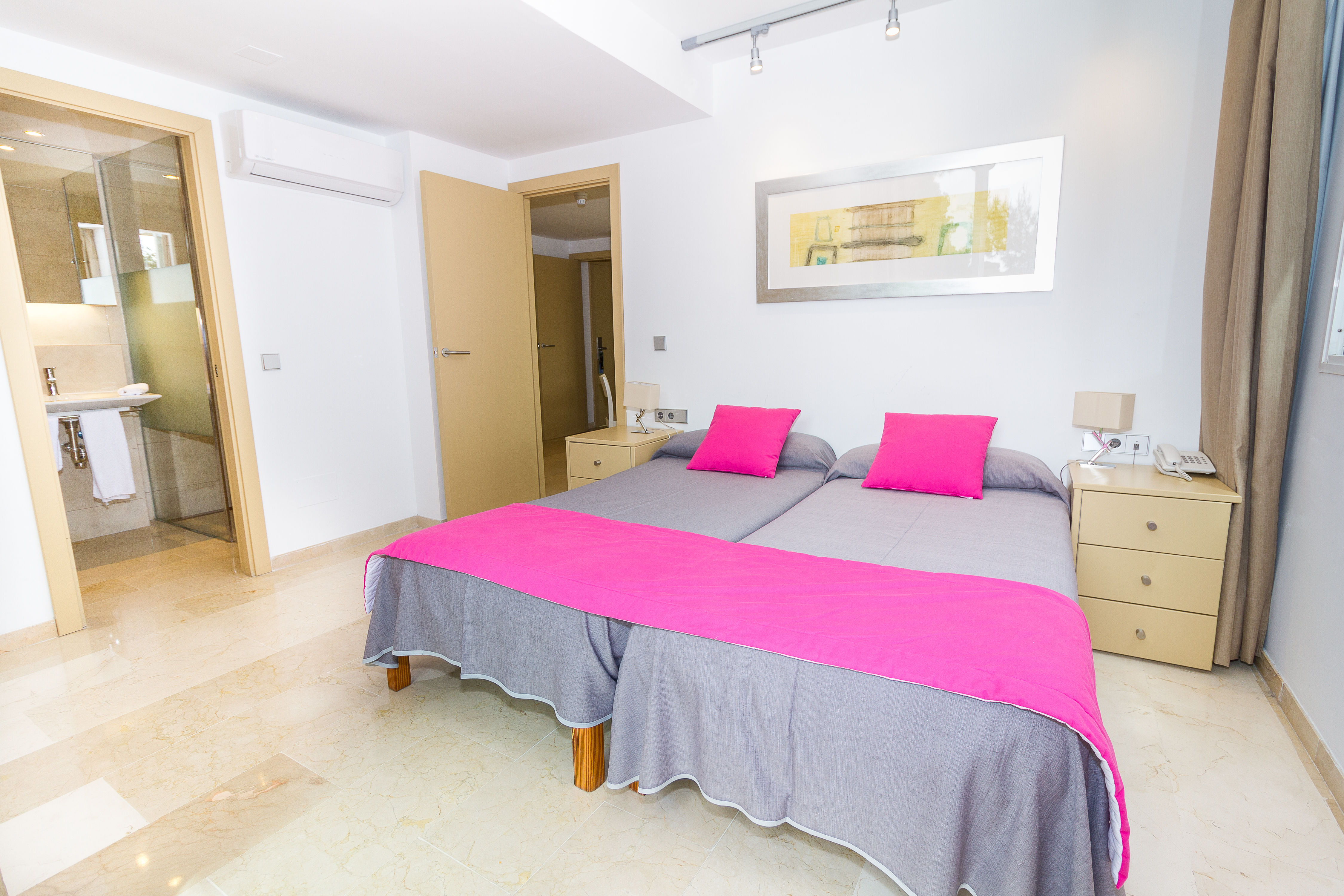 Apartment Capacity 4 Two Bedrooms