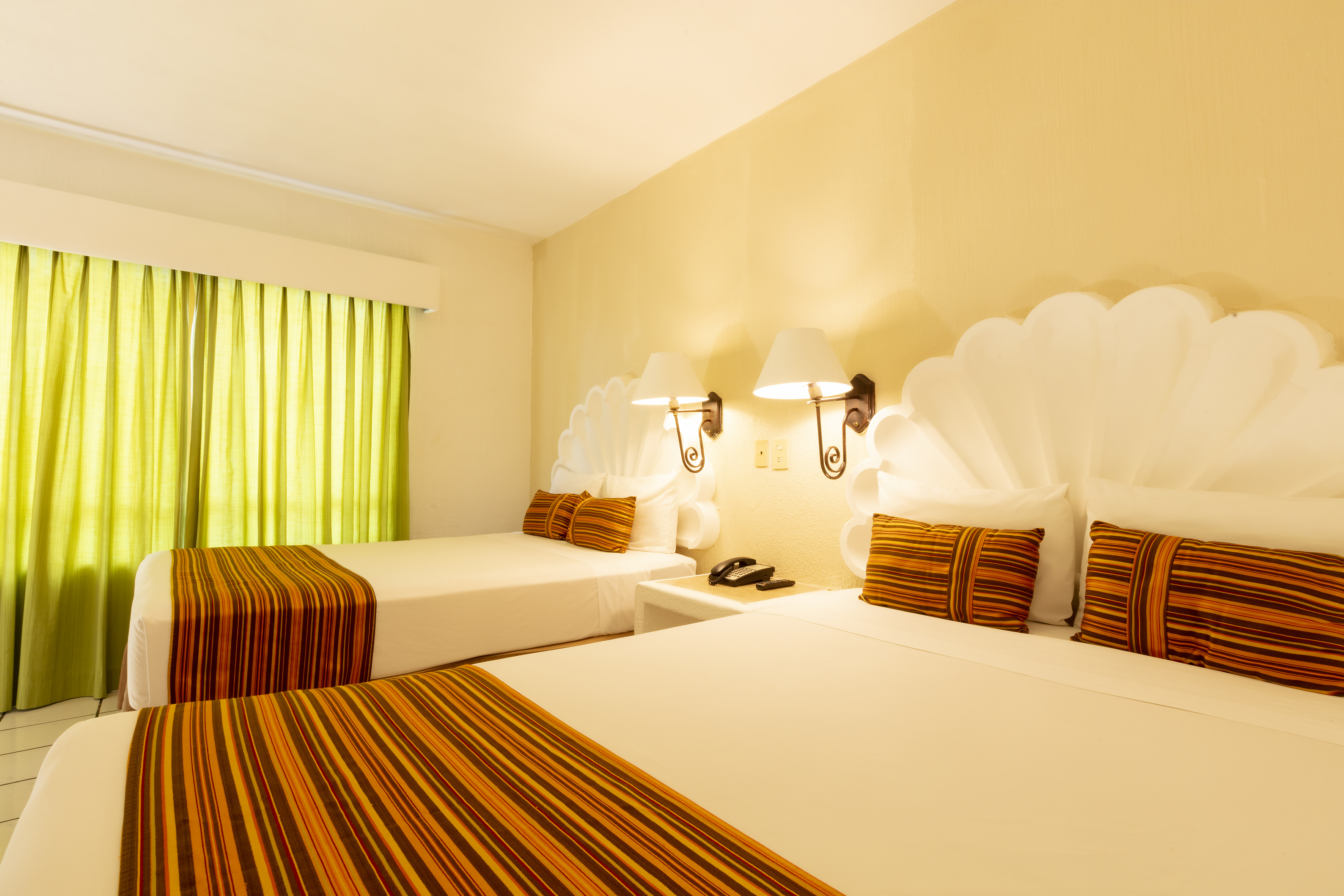 Double Garden View Two Queen Beds