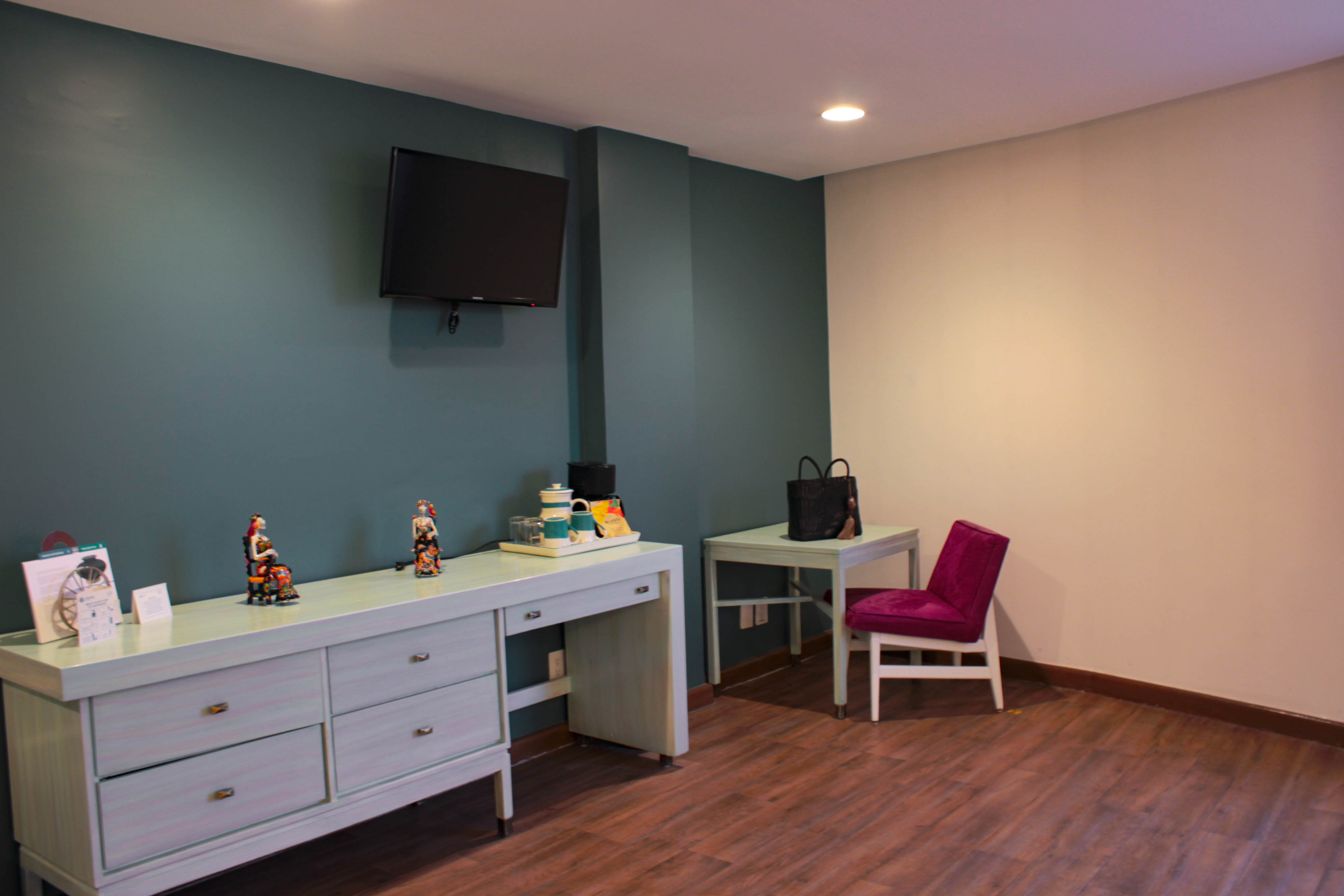 Junior Suite King Size Bed