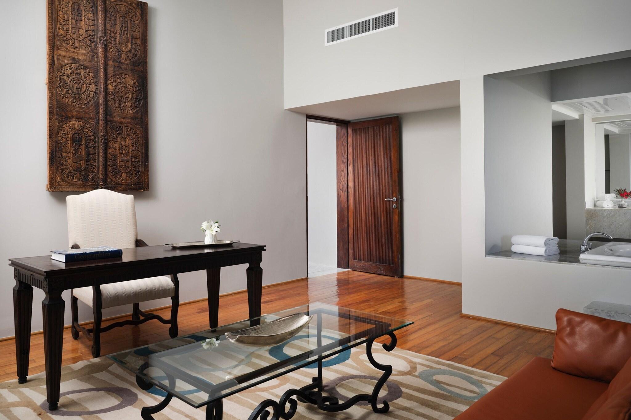 Suite Presidential with Views