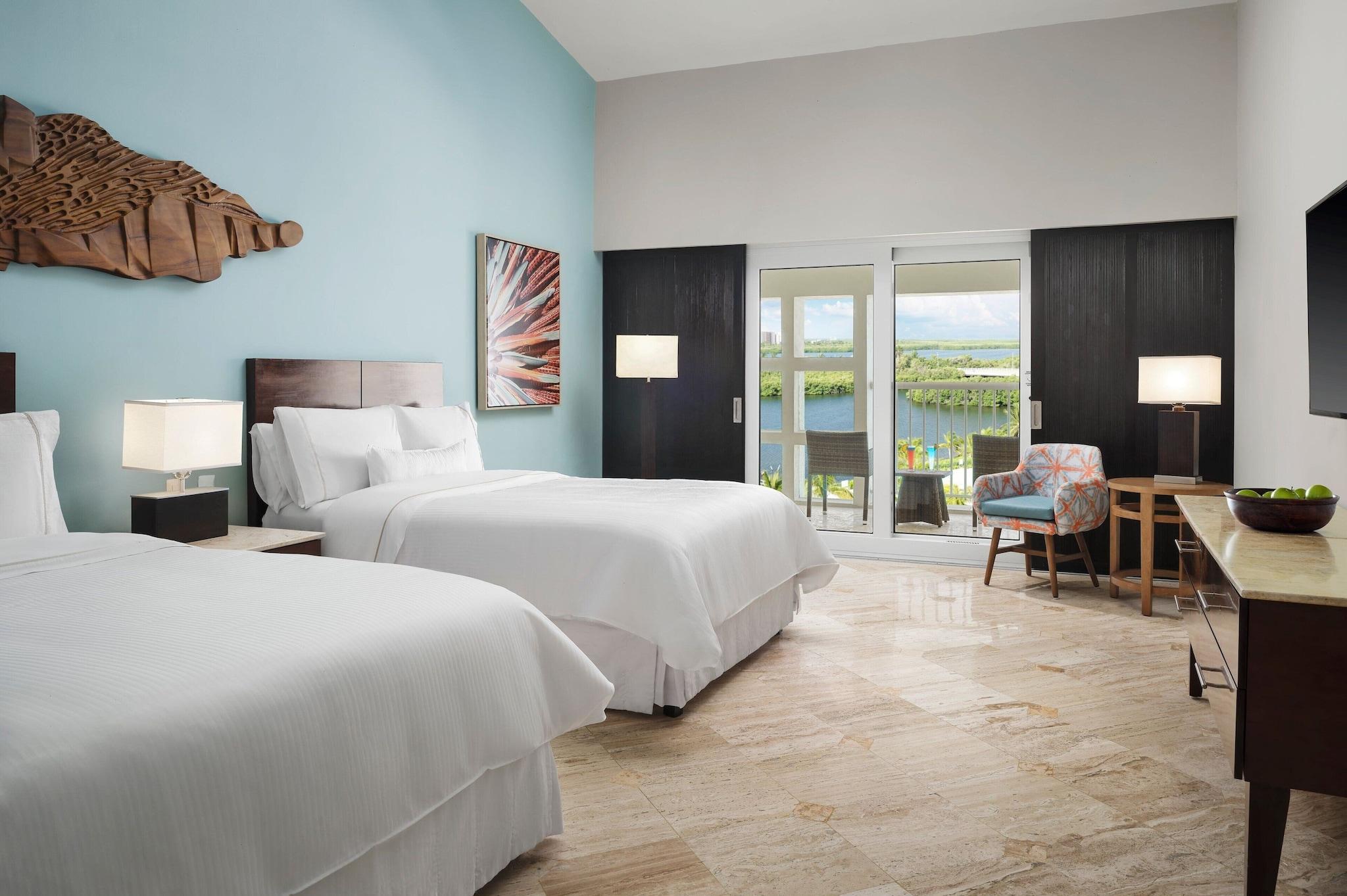 Room Deluxe Lagoon View