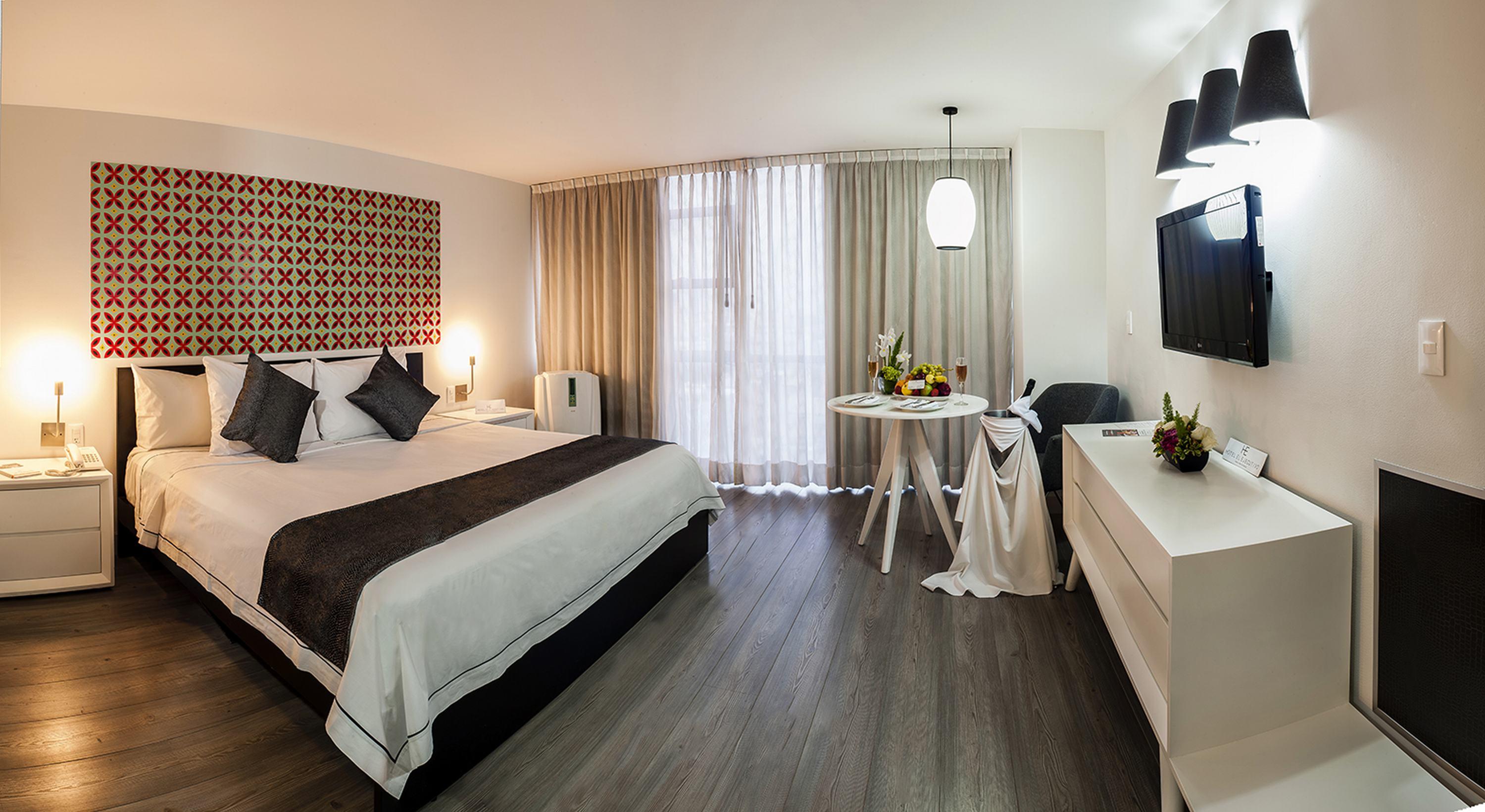 Double King Size Bed