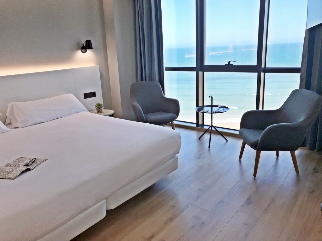 Family Room Sea View