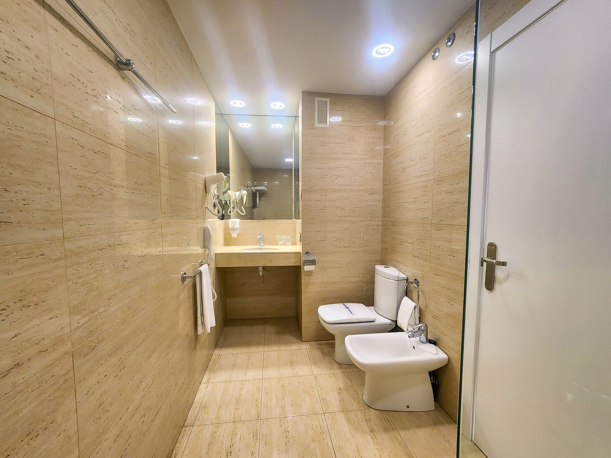 Double Single Premium