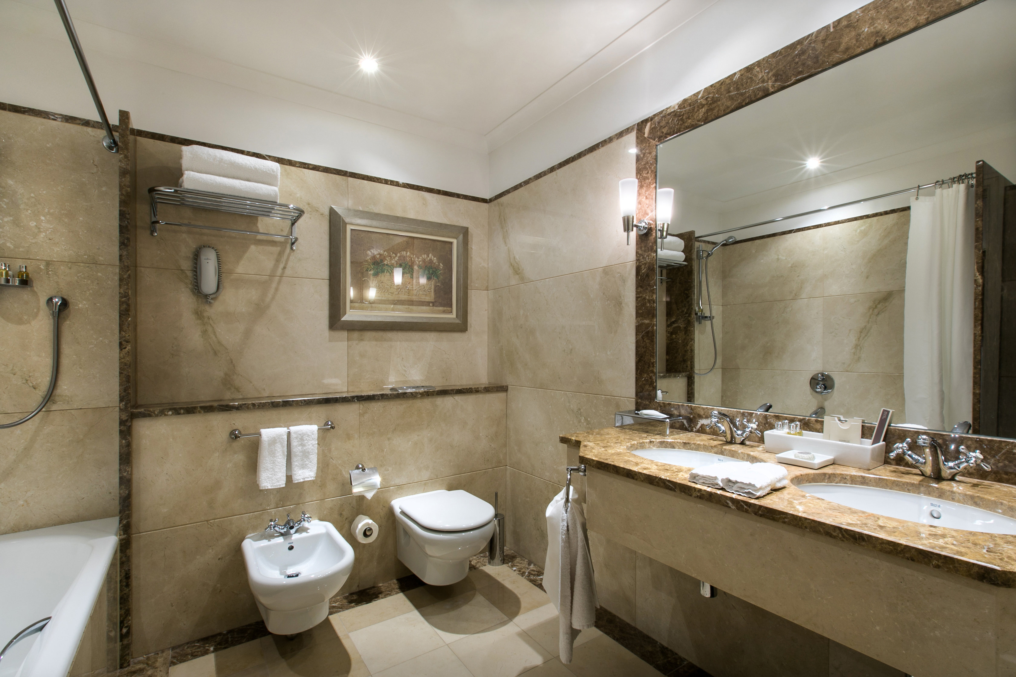 Double or Twin Superior