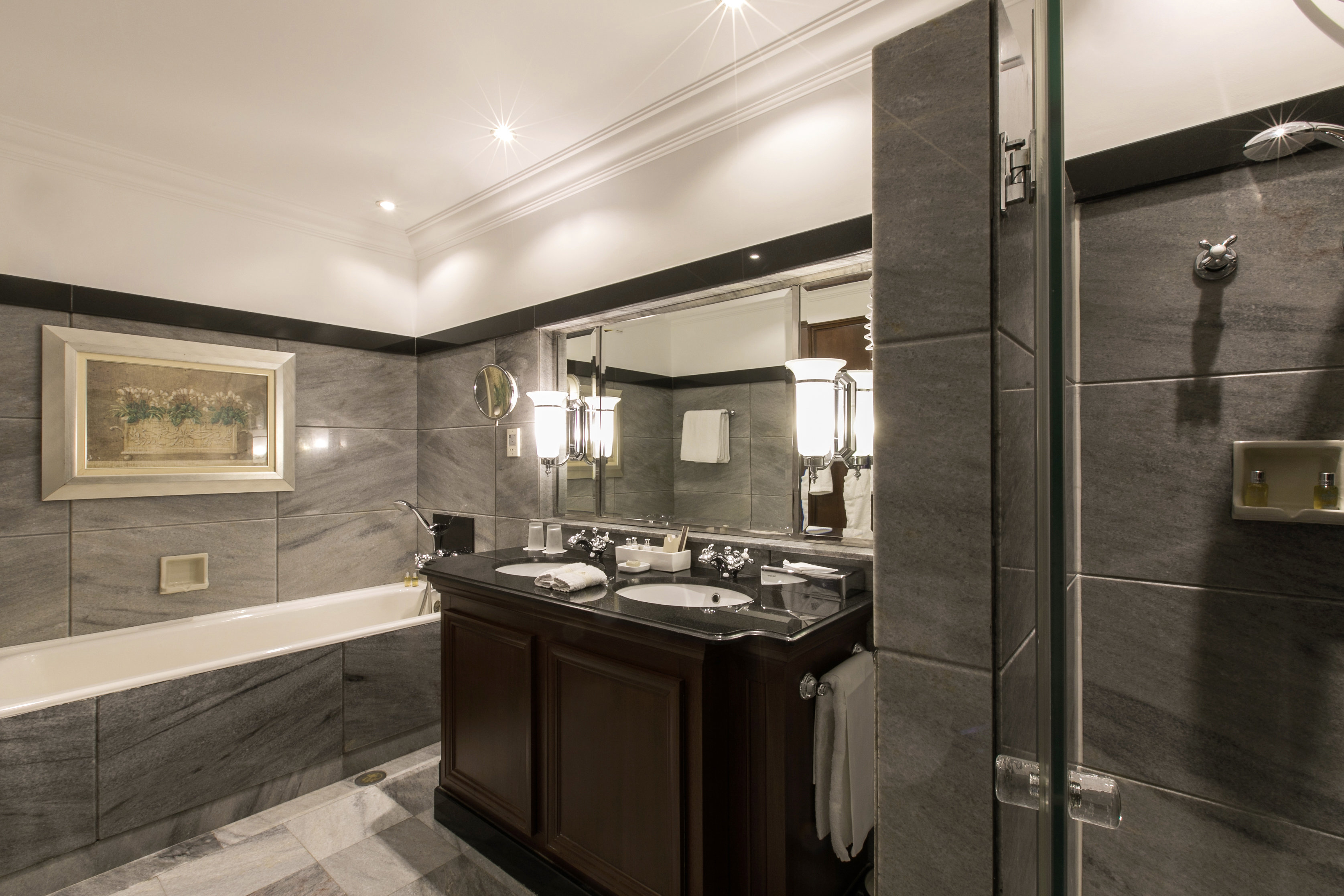 Double or Twin Deluxe